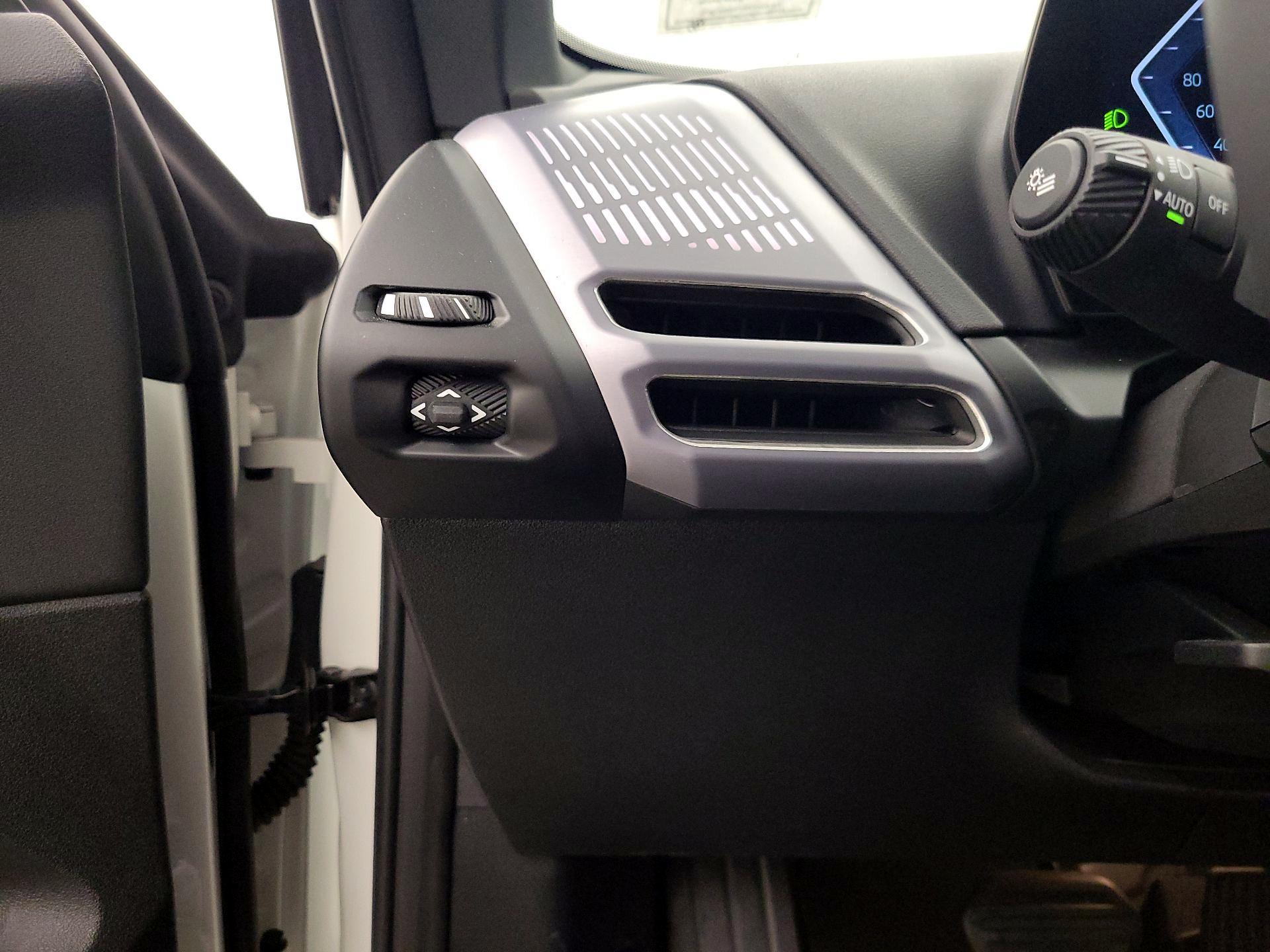 Thumbnail: 2025 BMW 2 Series - 13