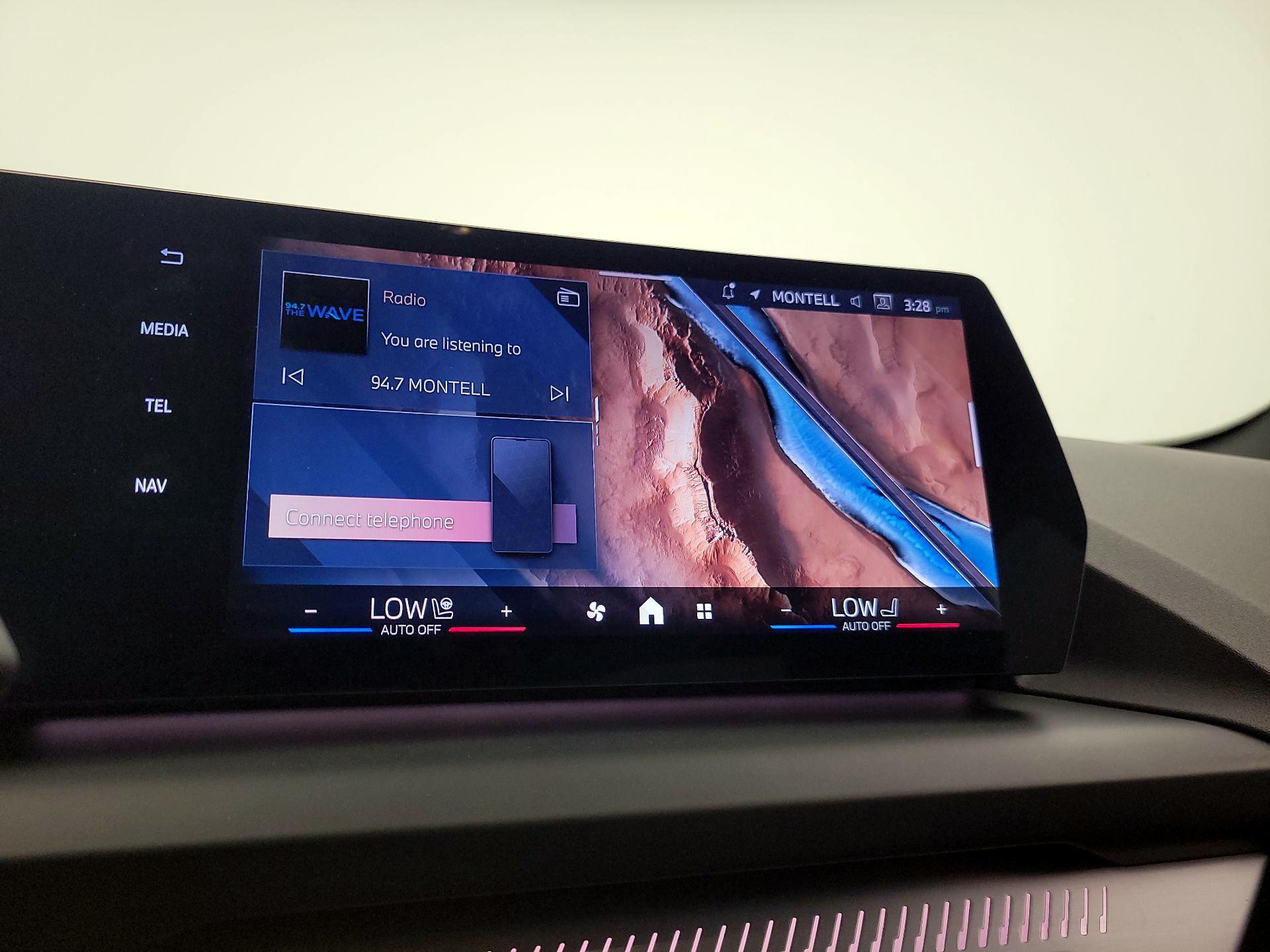 Thumbnail: 2025 BMW 2 Series - 16