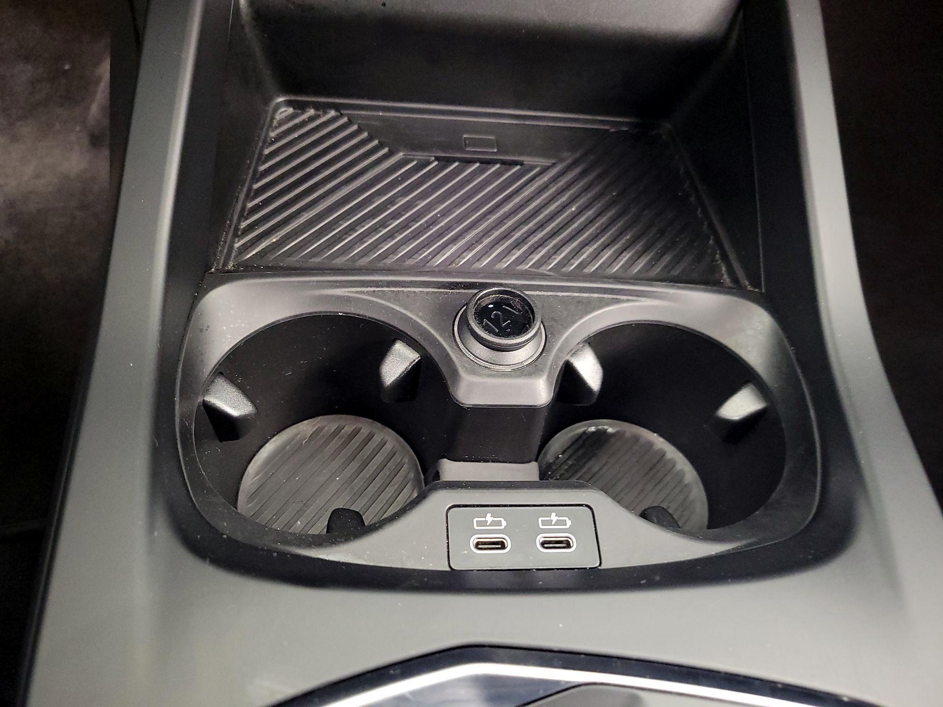 Thumbnail: 2025 BMW 2 Series - 18