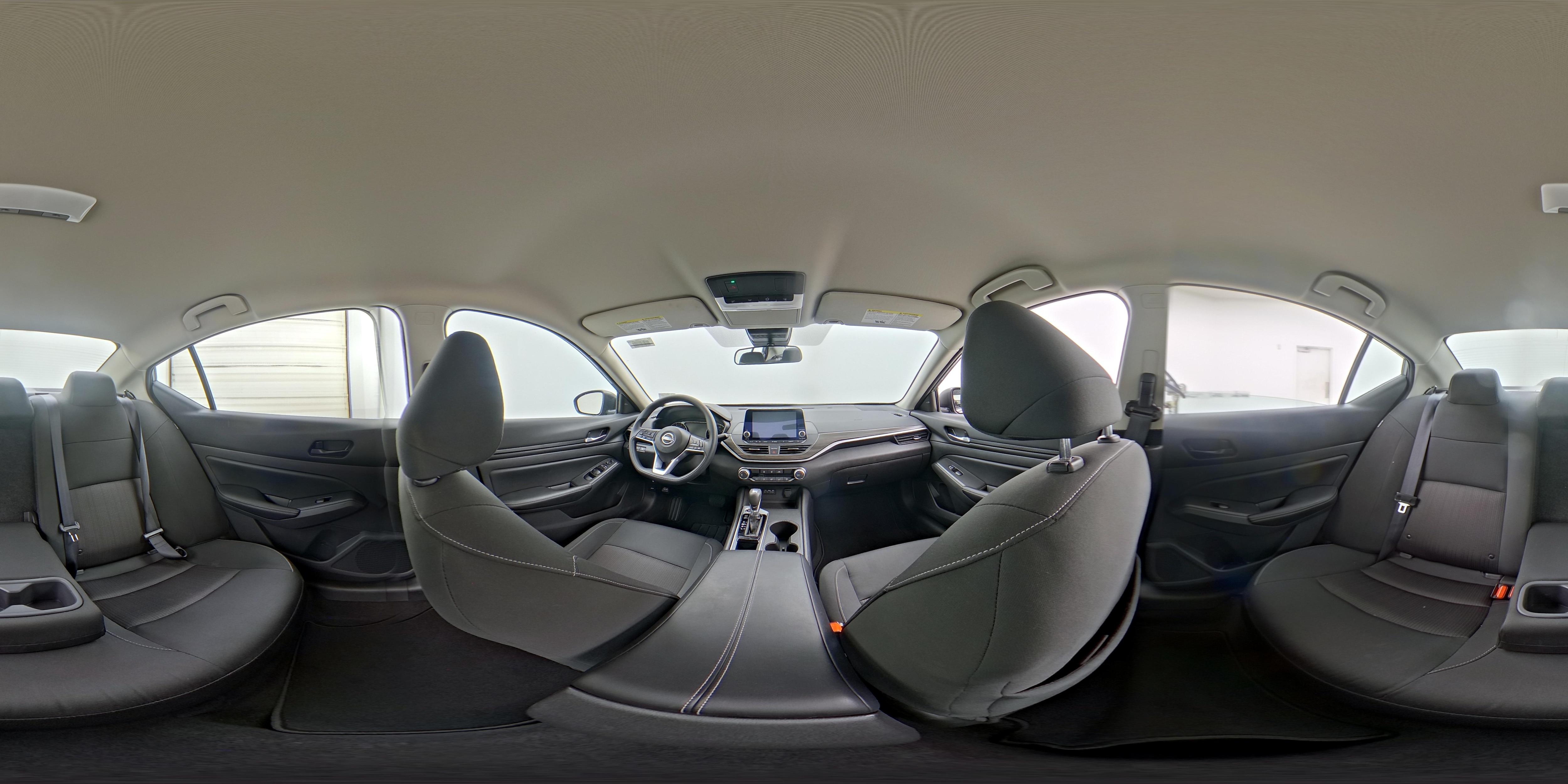 2025 Nissan Altima SV - Photo 25