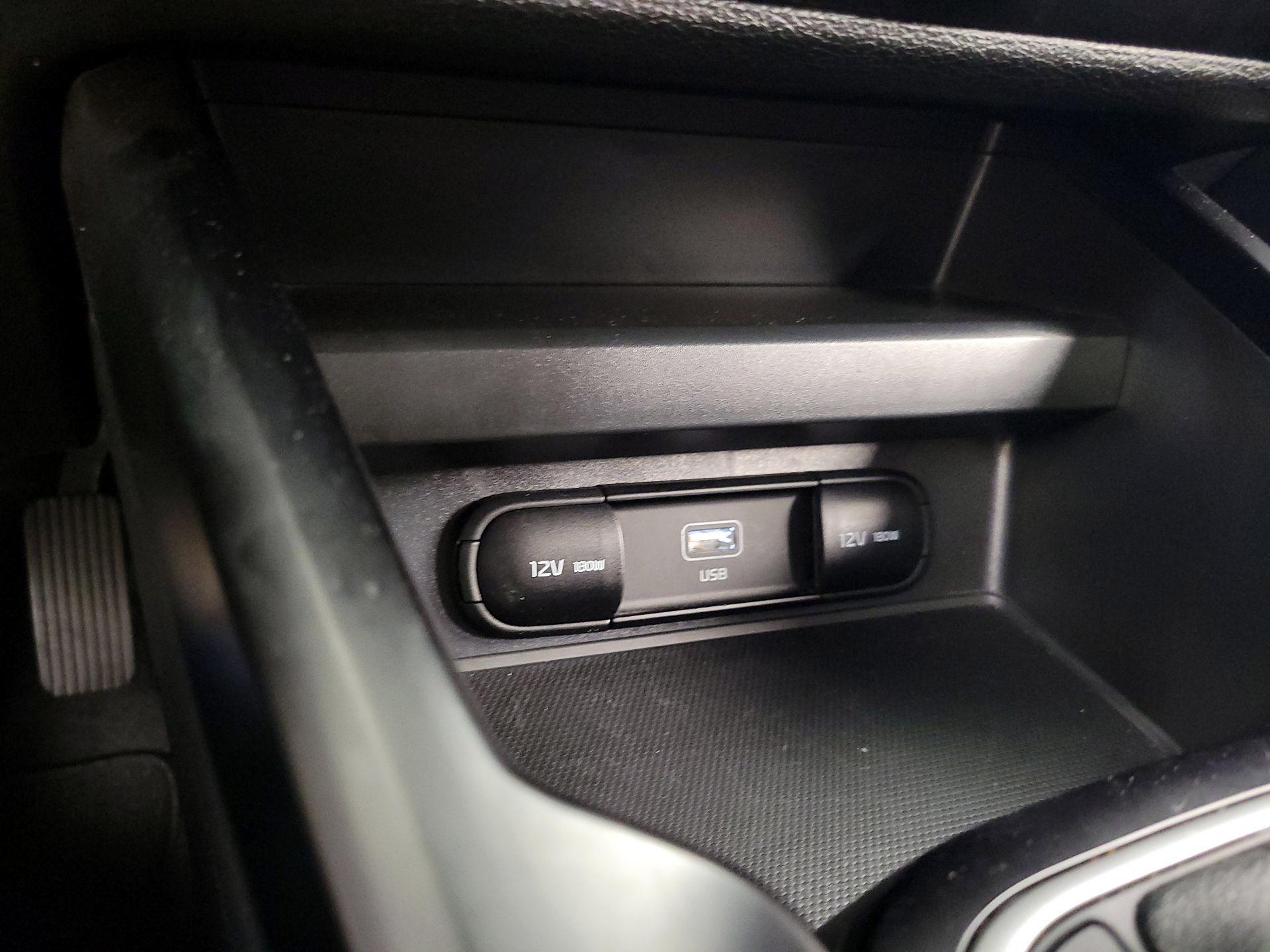 Thumbnail: 2025 Kia Soul - 18