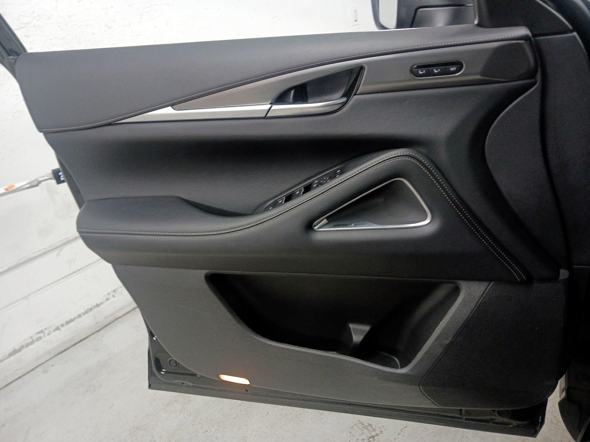 Thumbnail: 2025 INFINITI QX60 - 12