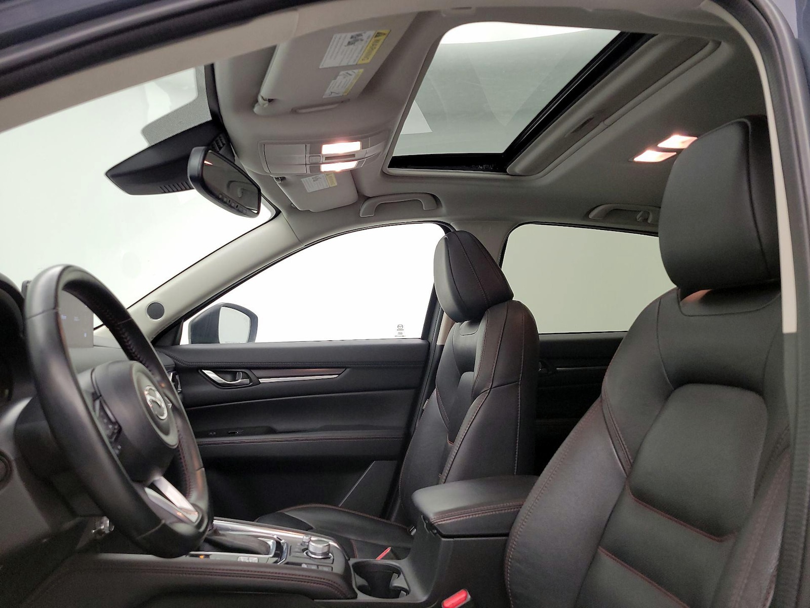 2025 Mazda CX-5 S Carbon Edition - Photo 17
