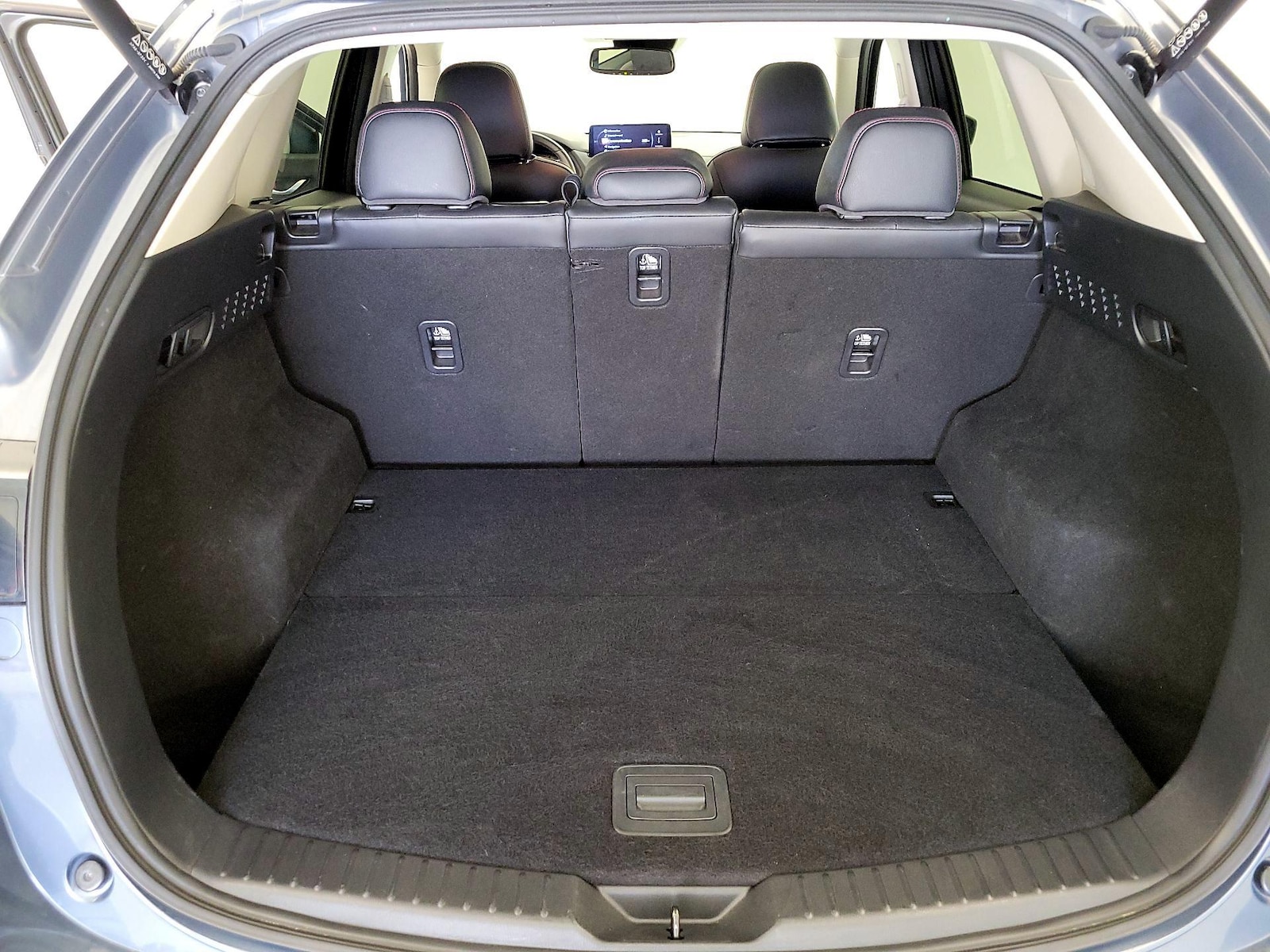 2025 Mazda CX-5 S Carbon Edition - Photo 19