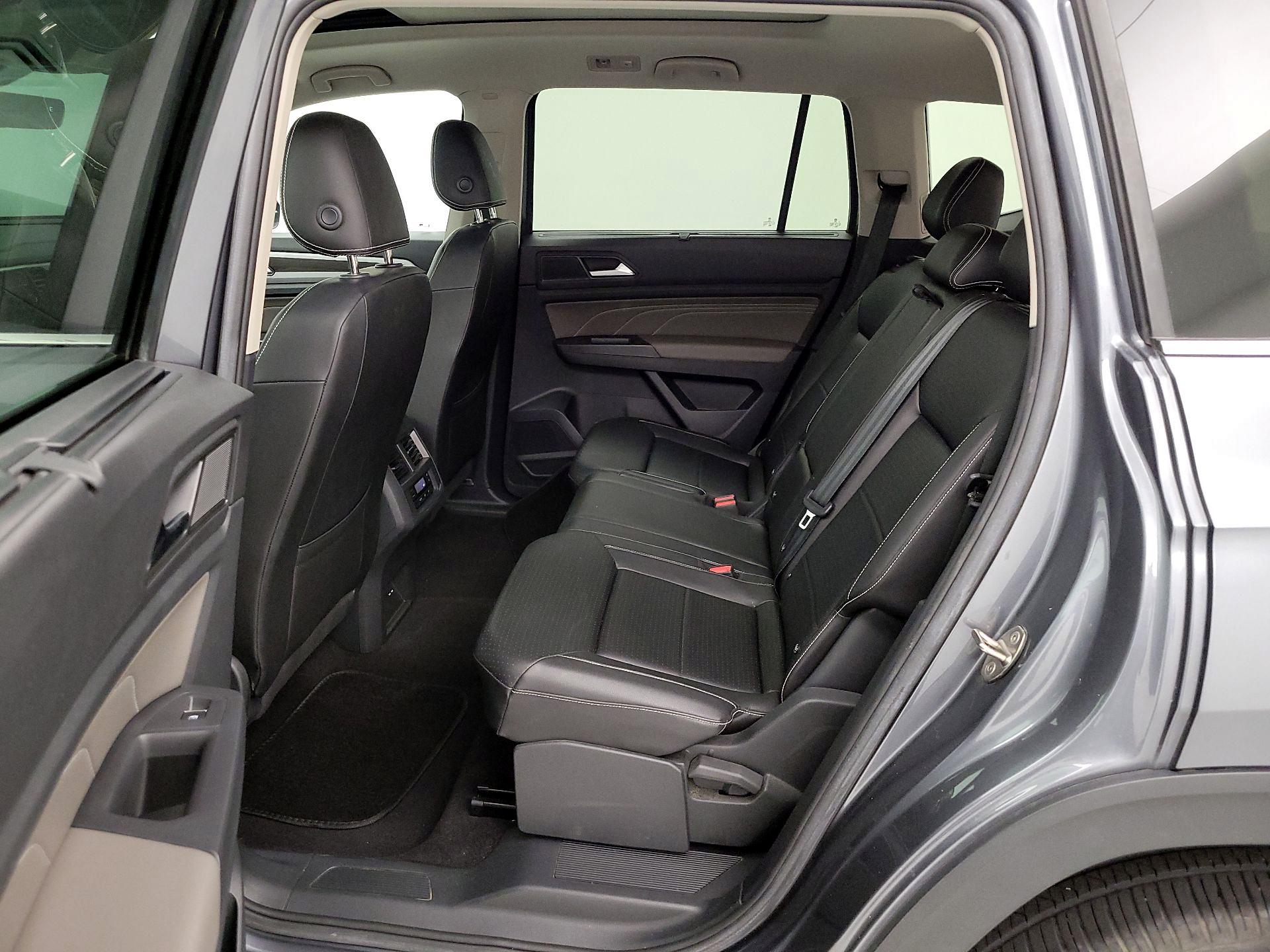 Thumbnail: 2023 Volkswagen Atlas - 18