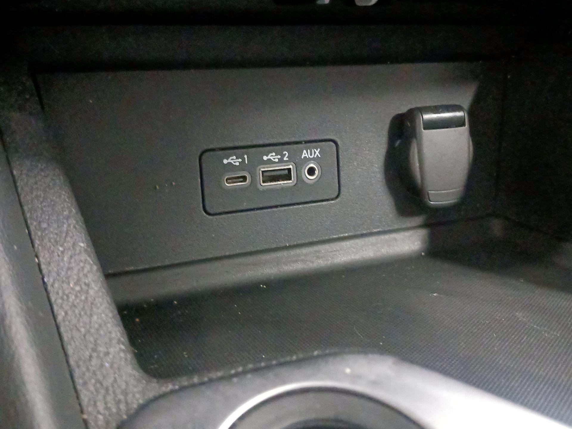 Thumbnail: 2023 Nissan Sentra - 18