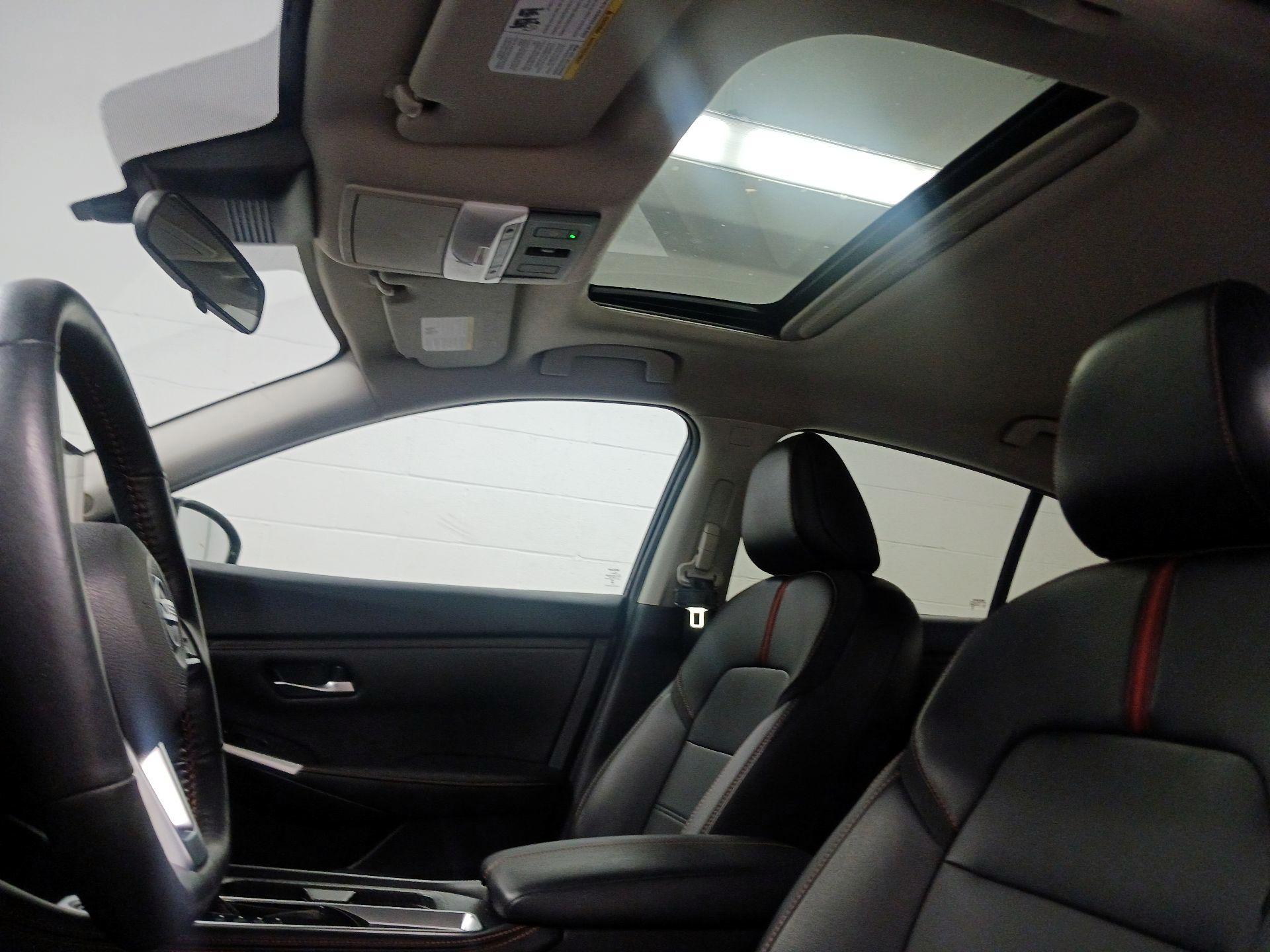 Thumbnail: 2023 Nissan Sentra - 19