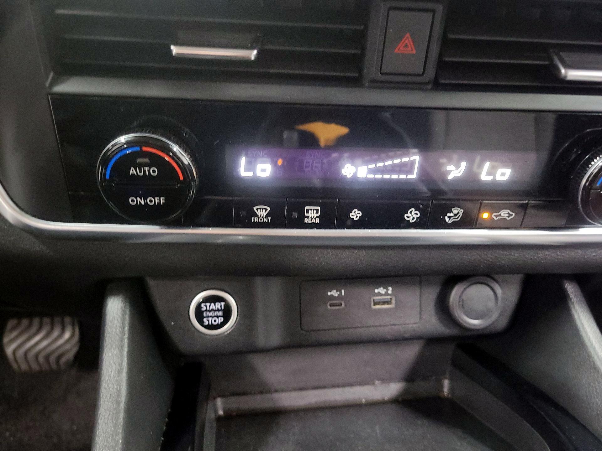 Thumbnail: 2023 Nissan Rogue - 15