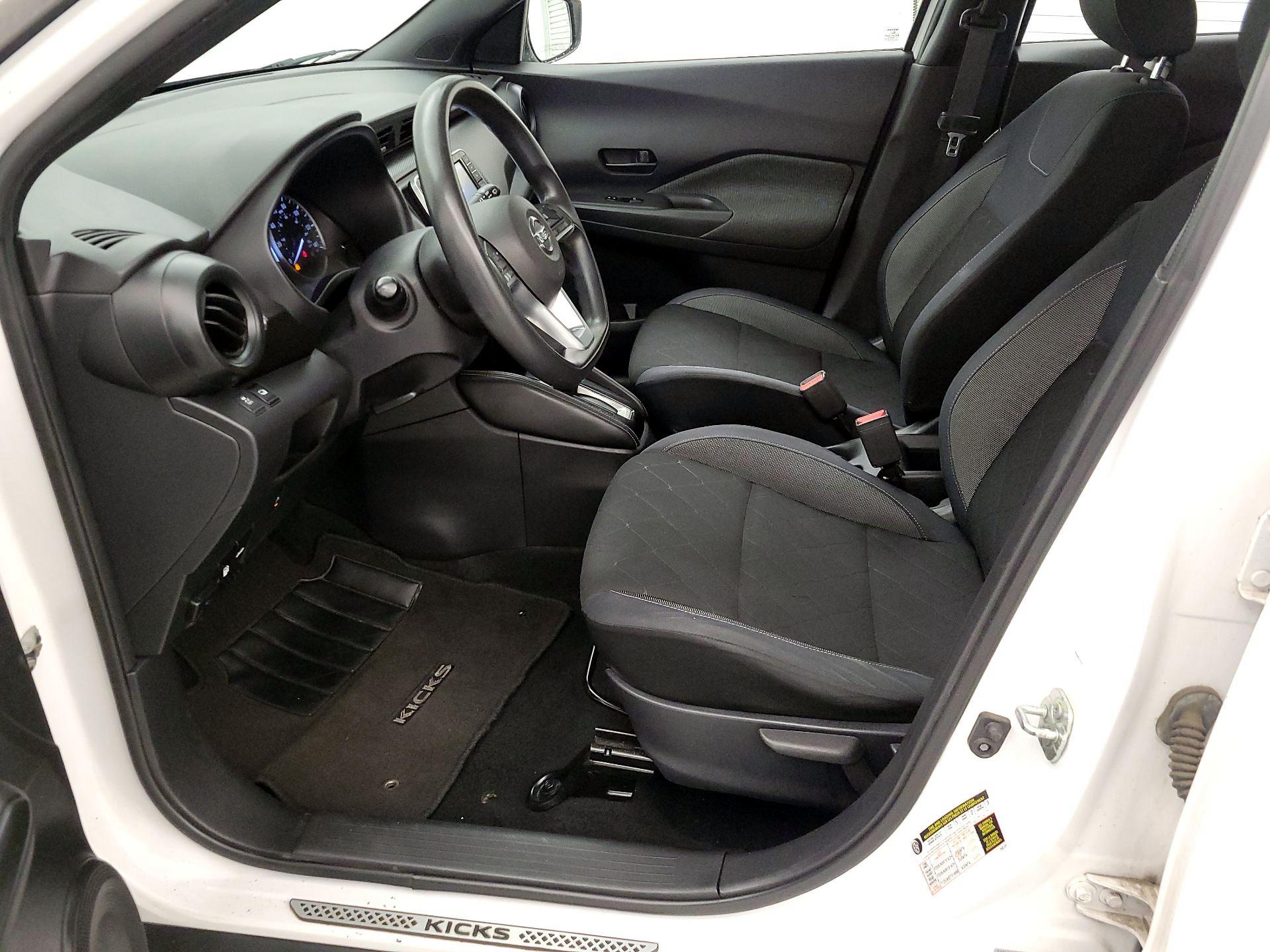Thumbnail: 2019 Nissan Kicks - 11