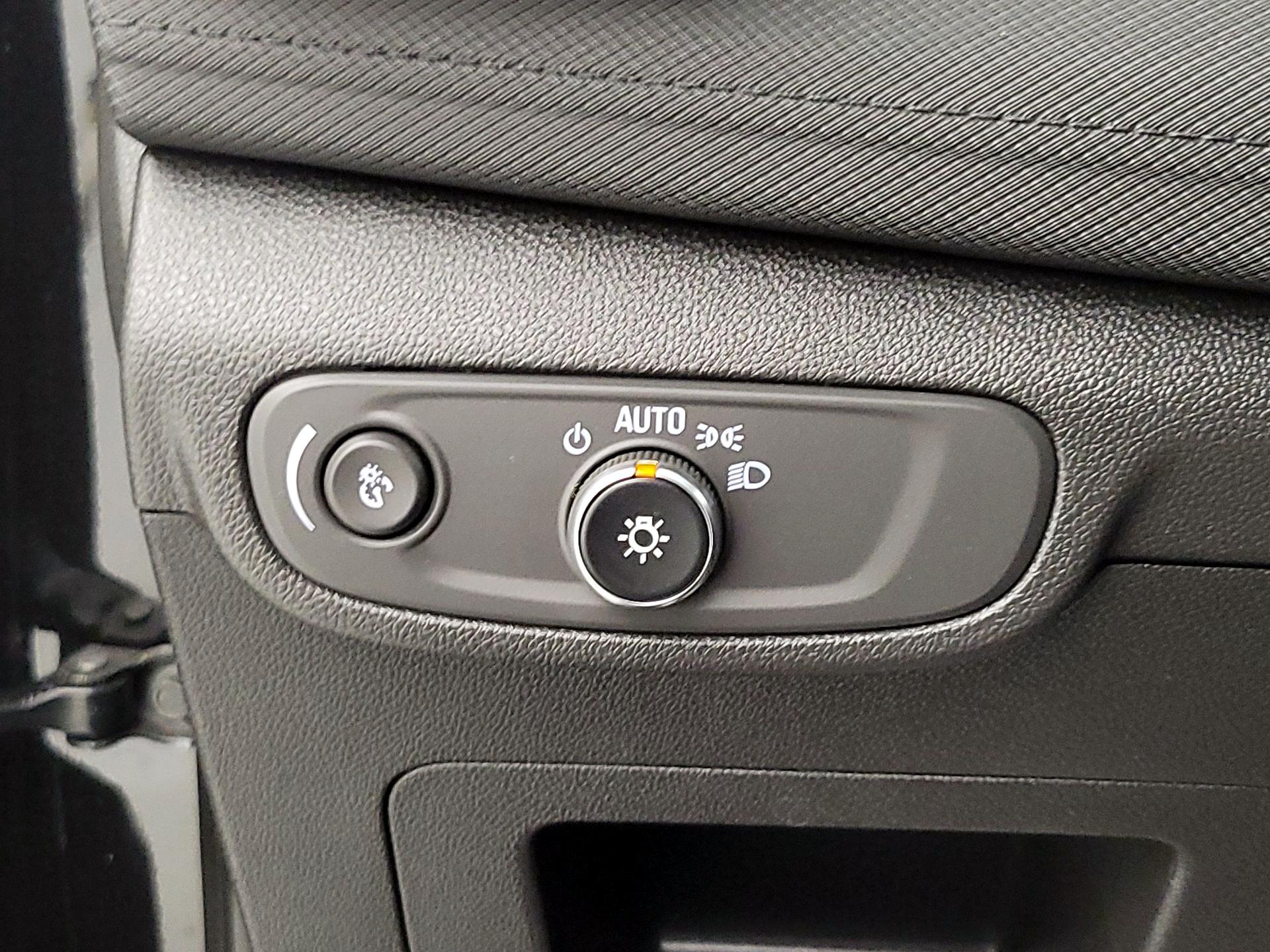 Thumbnail: 2025 Chevrolet TrailBlazer - 13