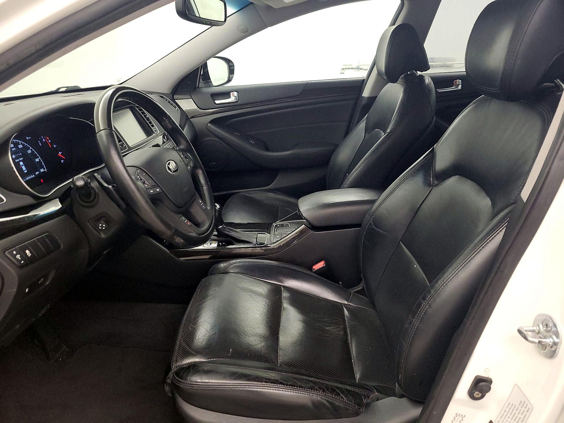 Thumbnail: 2014 Kia Cadenza - 9