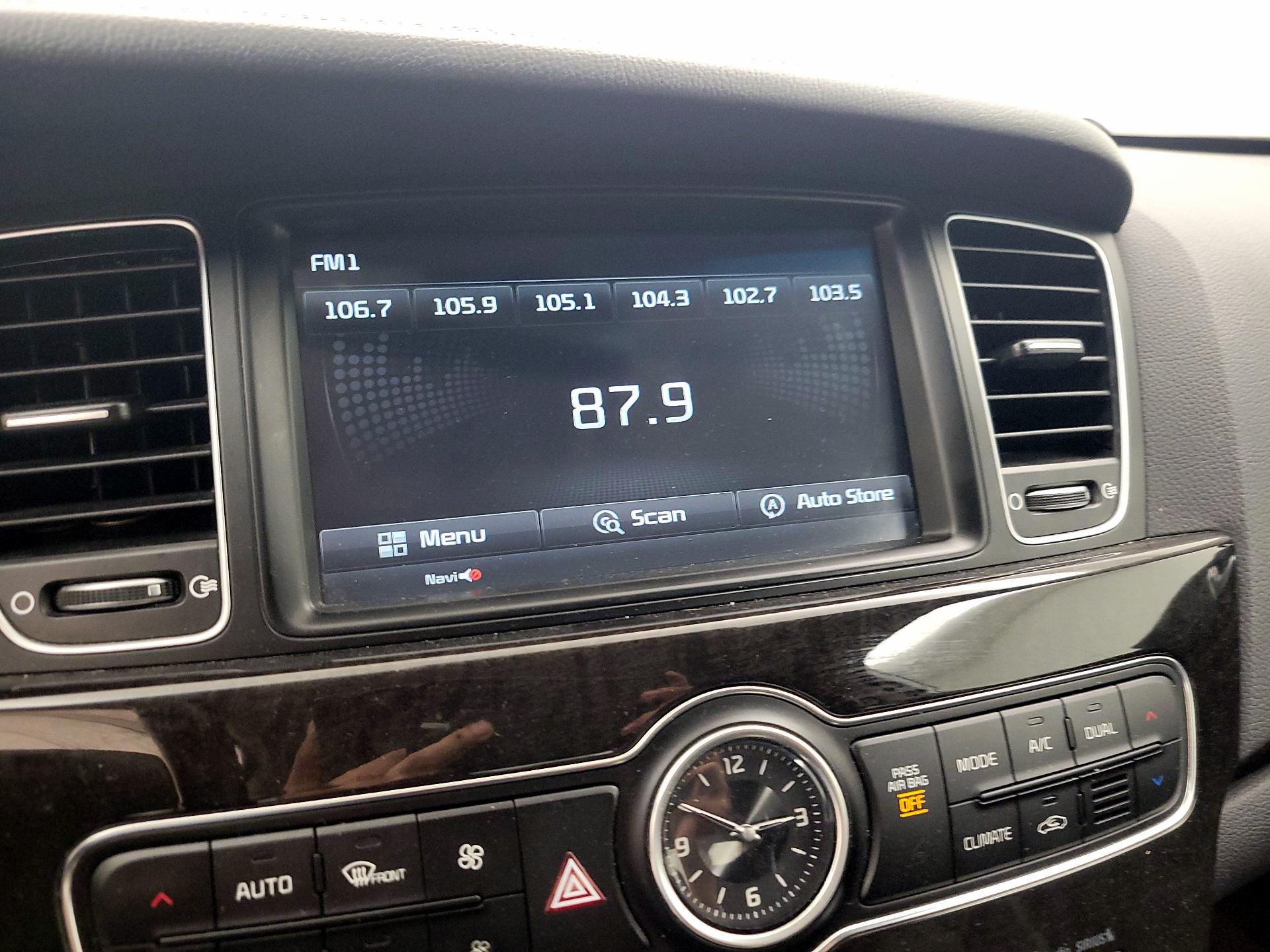 Thumbnail: 2014 Kia Cadenza - 13