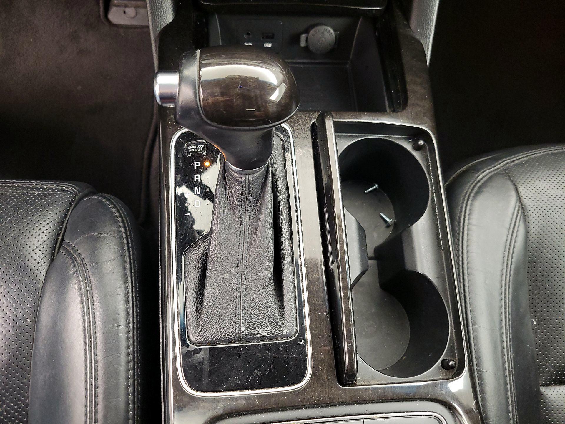 Thumbnail: 2014 Kia Cadenza - 15