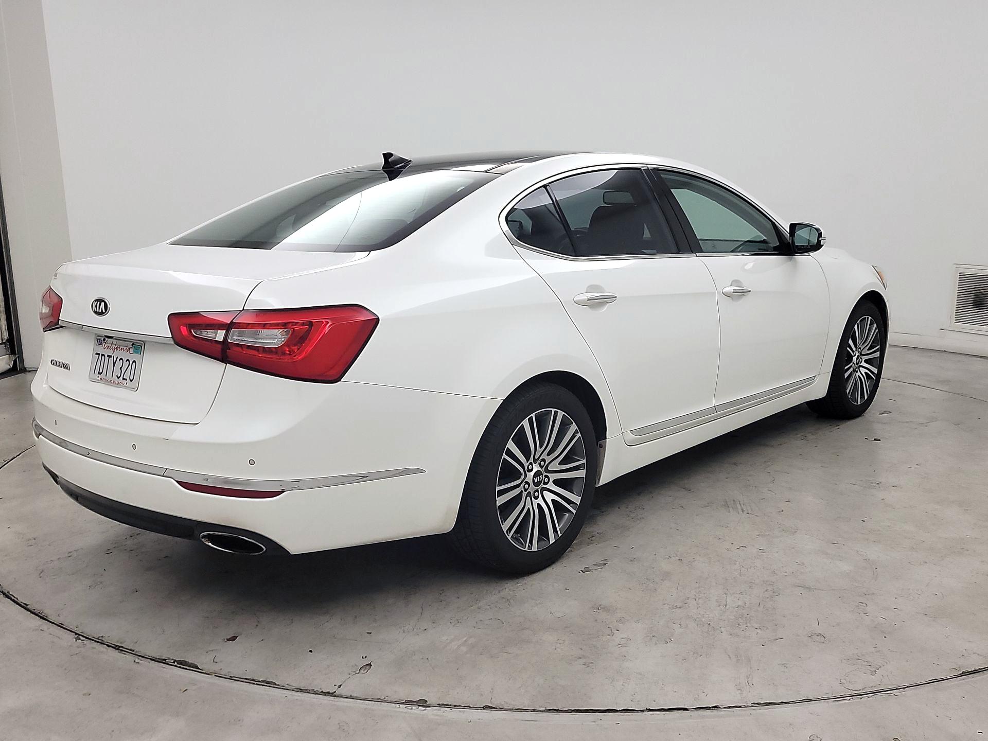 Thumbnail: 2014 Kia Cadenza - 5