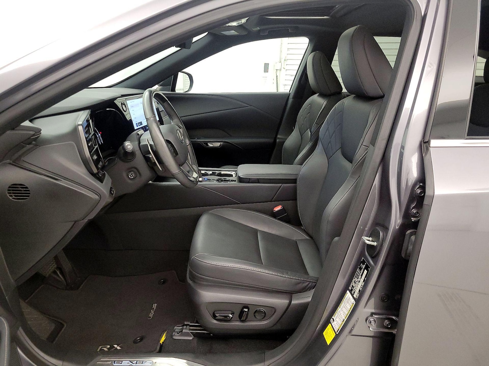 2023 Lexus RX 350 - Photo 12