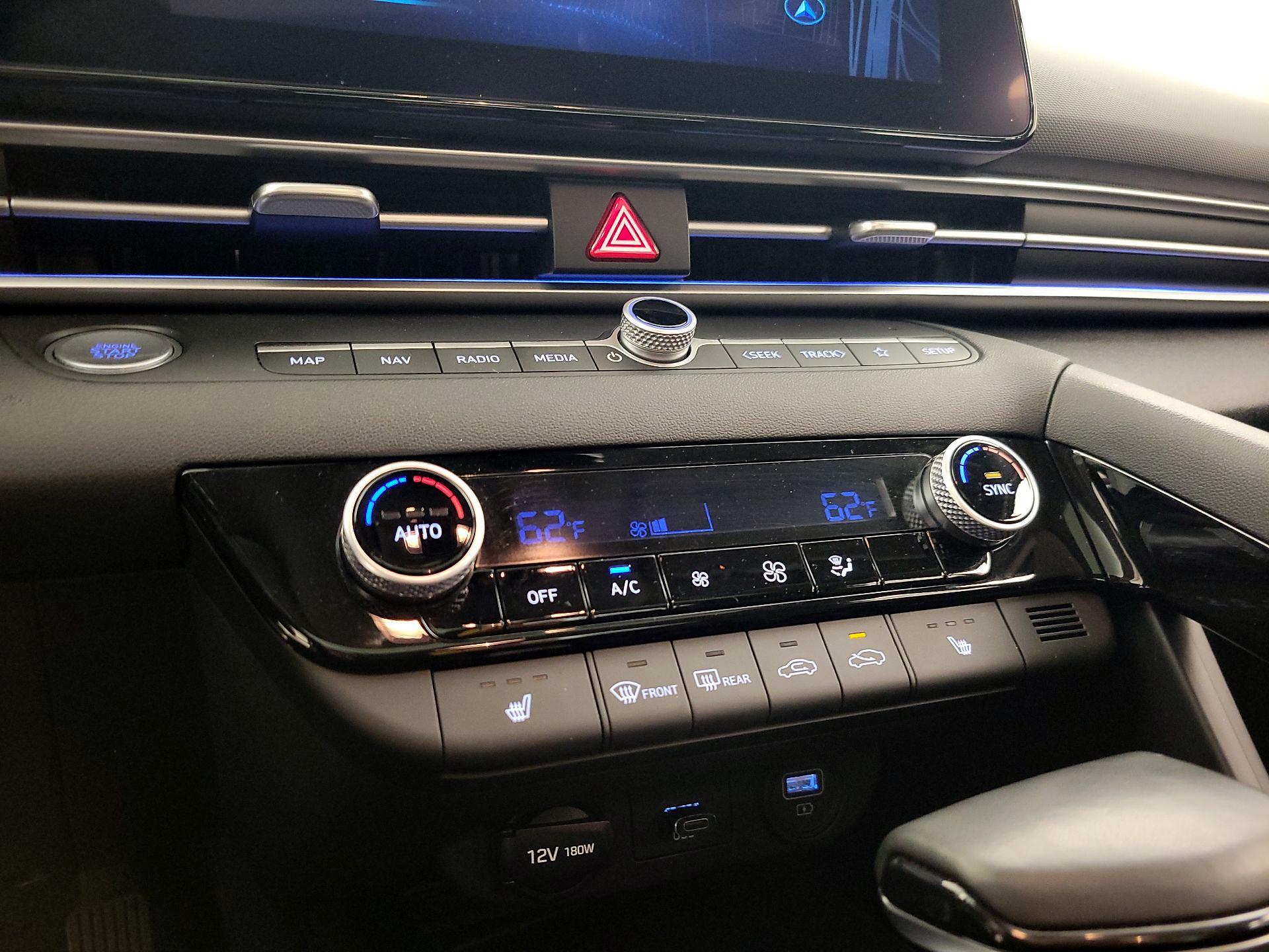 Thumbnail: 2023 Hyundai Elantra - 16