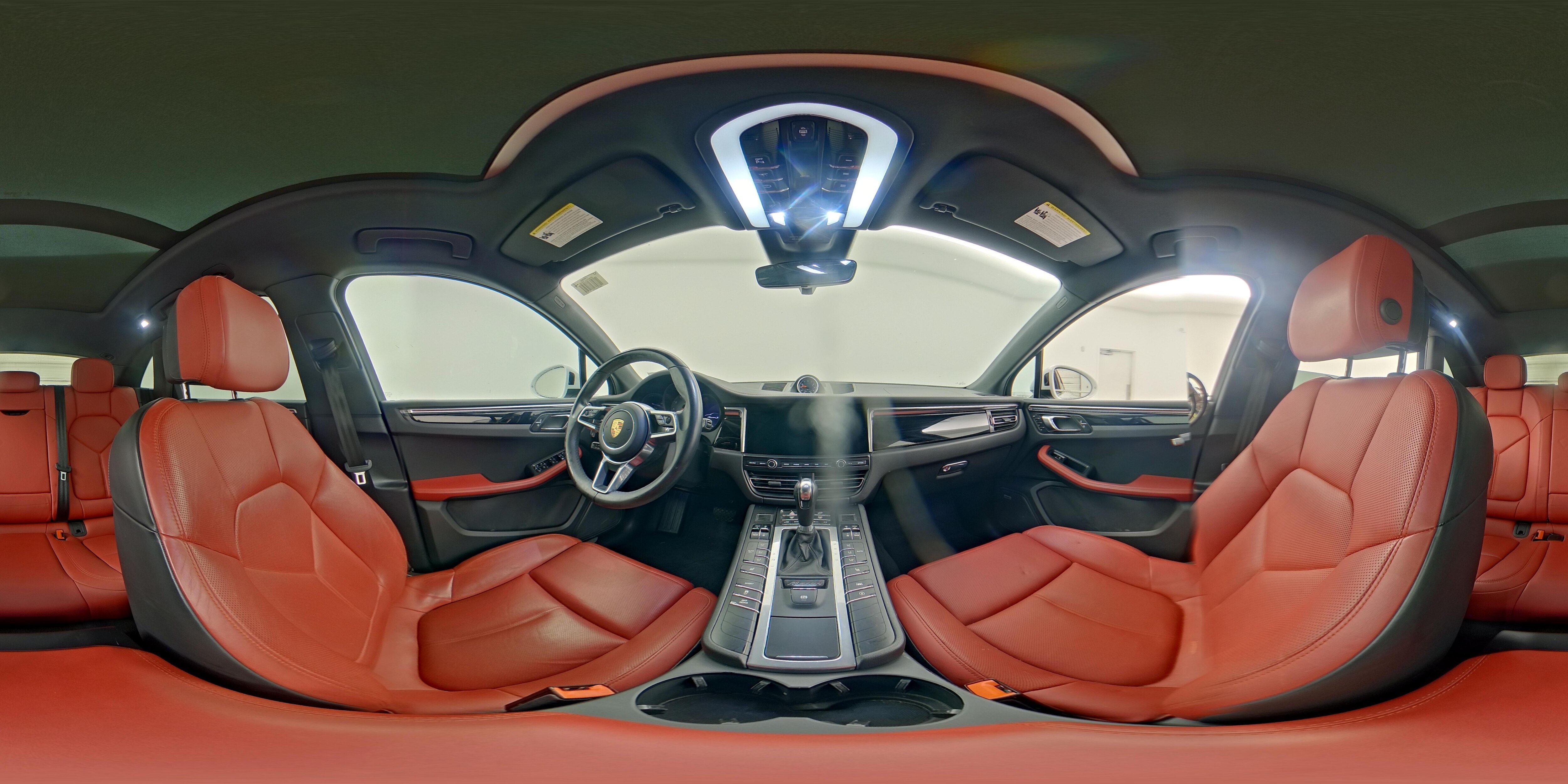 2020 Porsche Macan S - Photo 24
