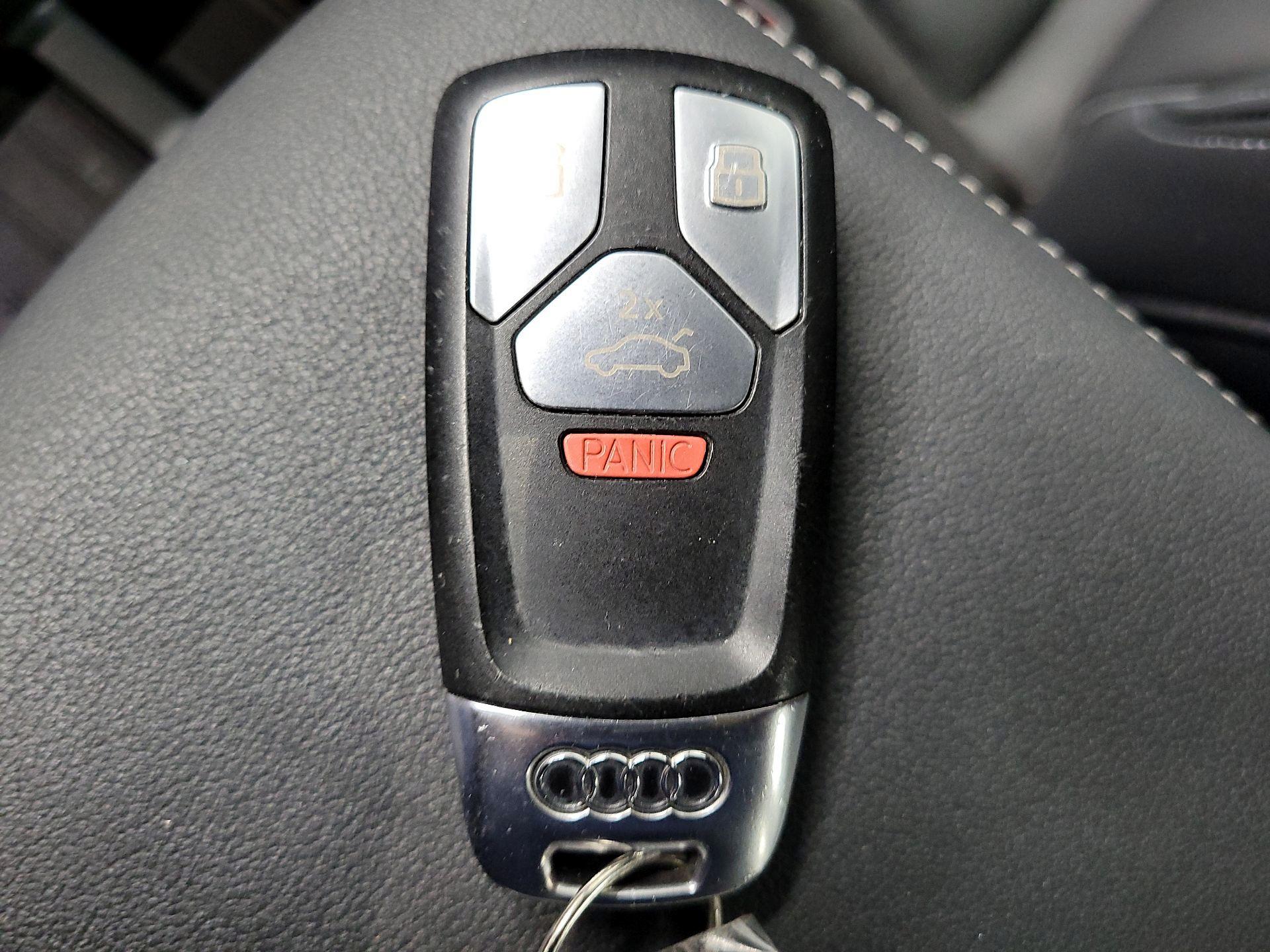 Thumbnail: 2020 Audi A4 - 18