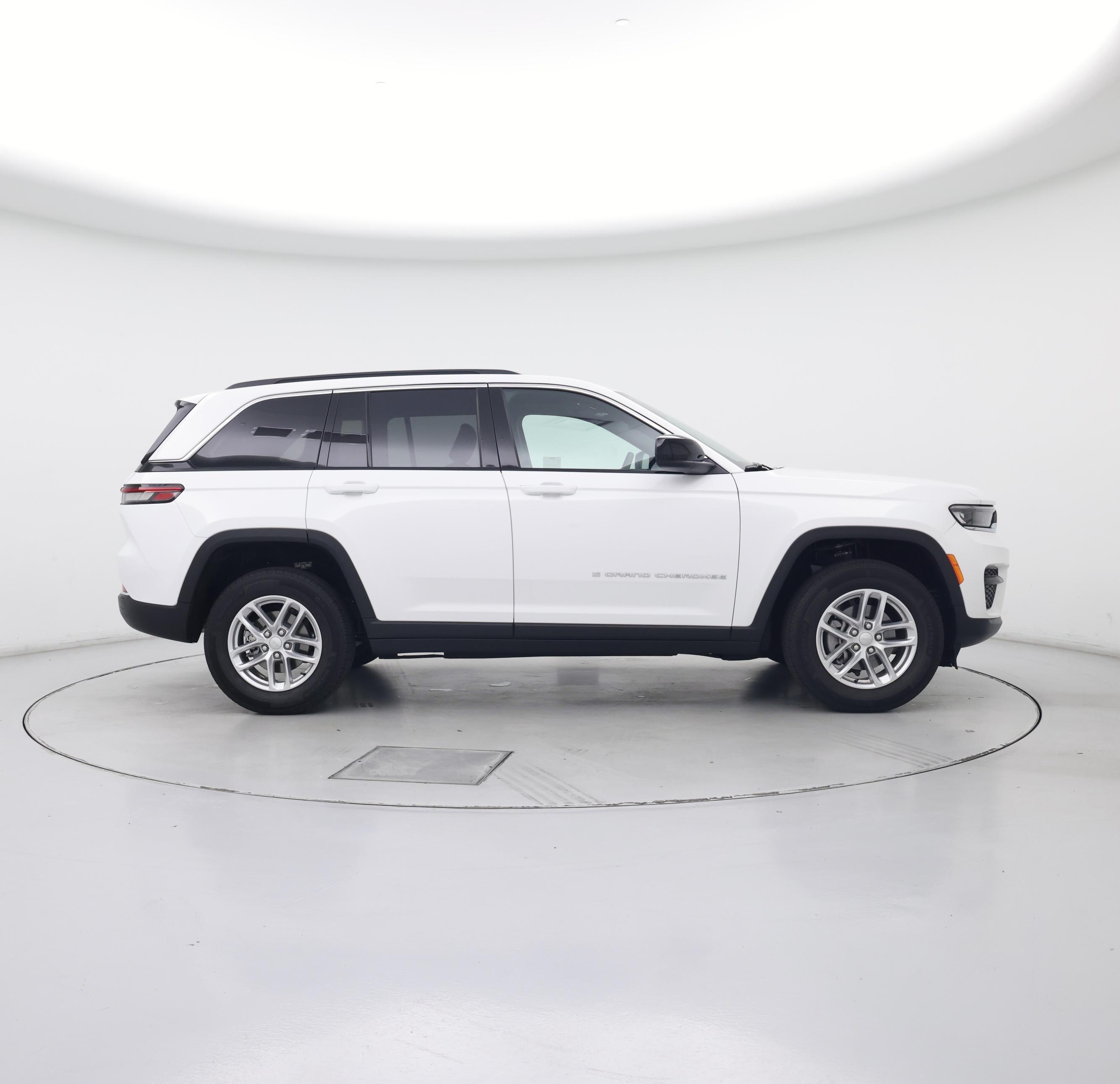 Thumbnail: 2025 Jeep Grand Cherokee - 7