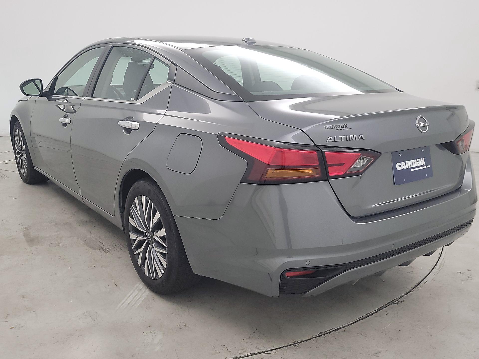 Thumbnail: 2025 Nissan Altima - 7