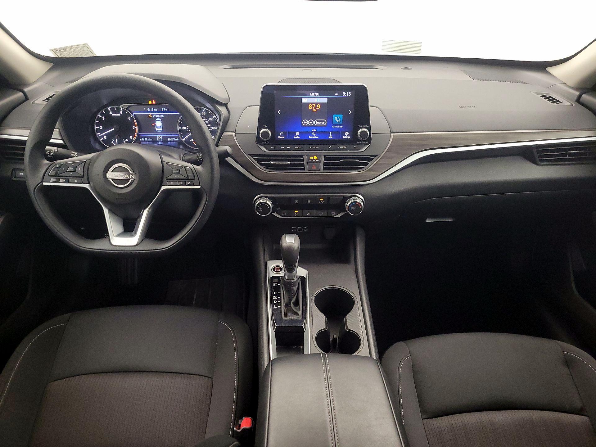 Thumbnail: 2025 Nissan Altima - 8