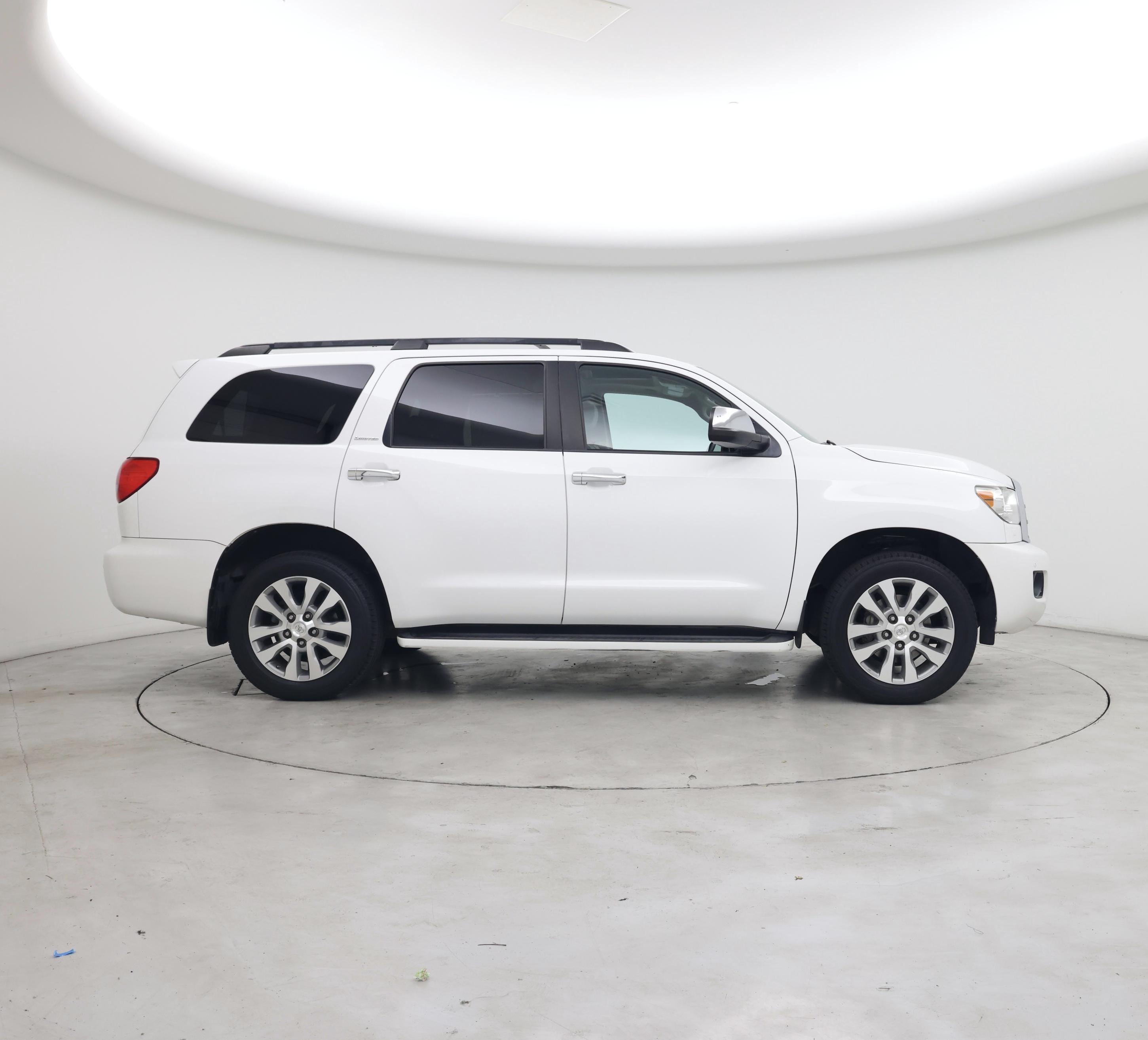 Thumbnail: 2014 Toyota Sequoia - 7