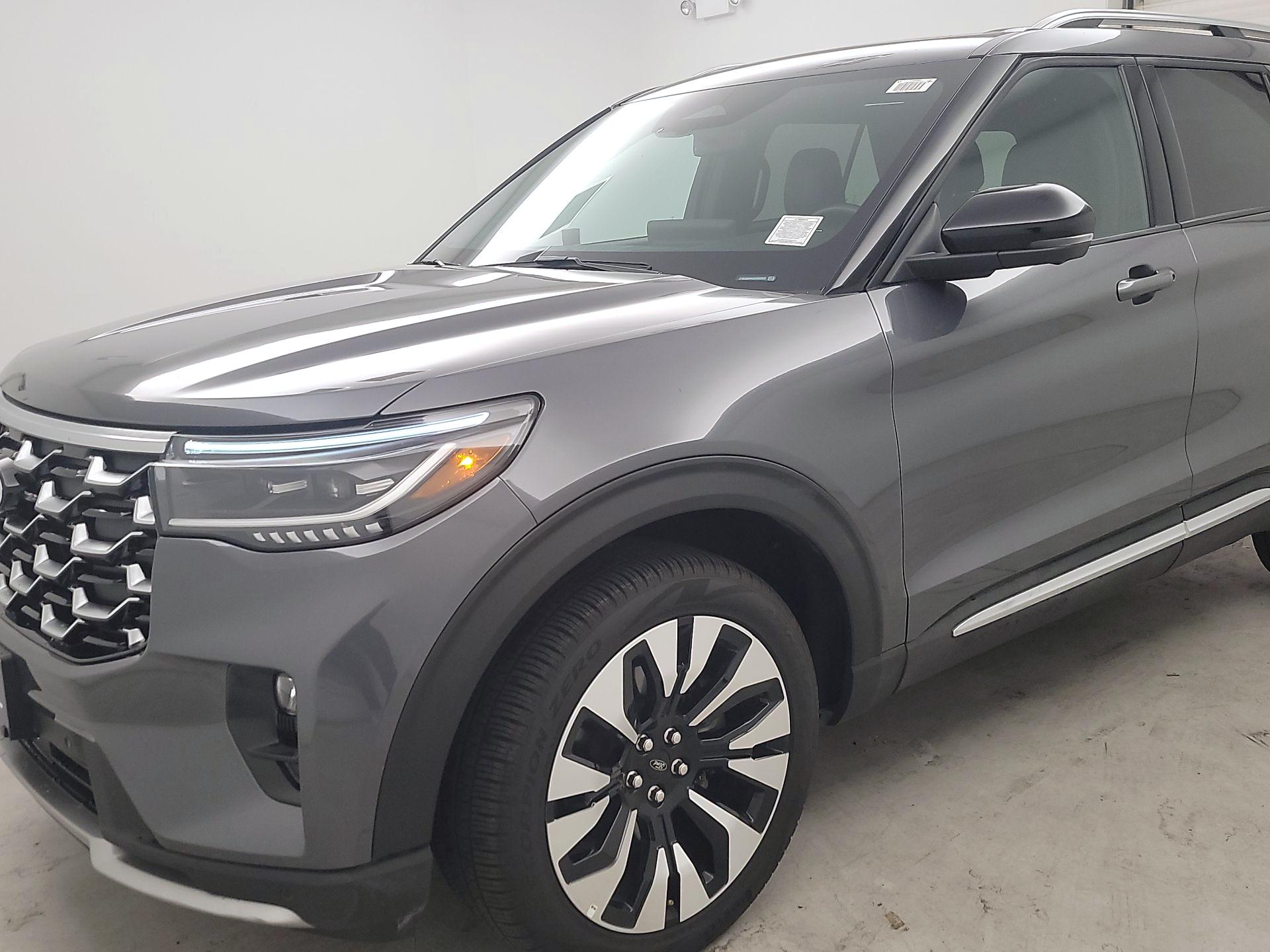 Thumbnail: 2025 Ford Explorer - 3