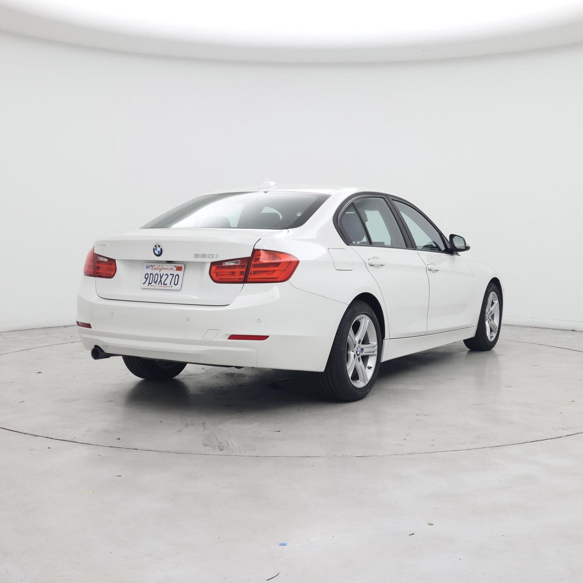 Thumbnail: 2015 BMW 3 Series - 8