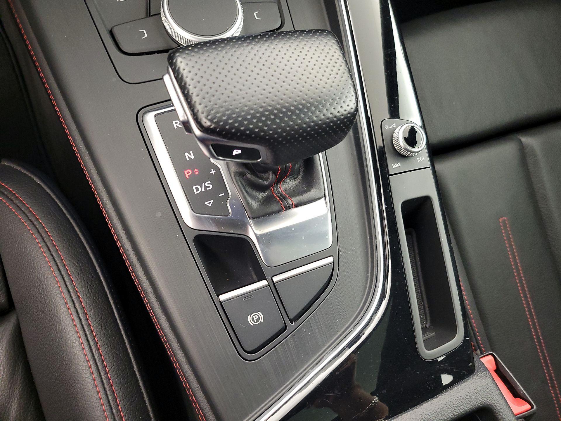 Thumbnail: 2018 Audi A4 - 15
