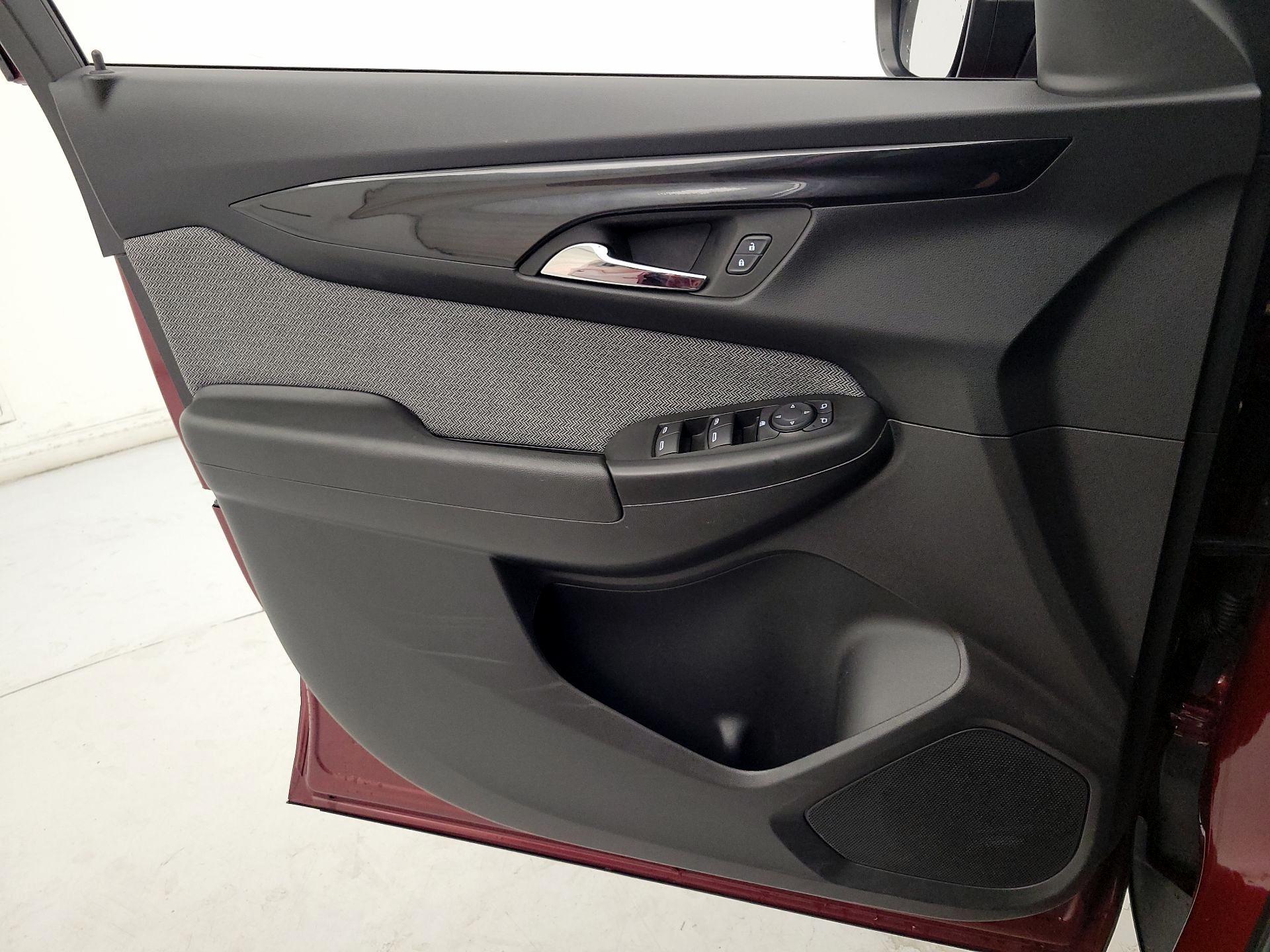 Thumbnail: 2025 Chevrolet TrailBlazer - 12