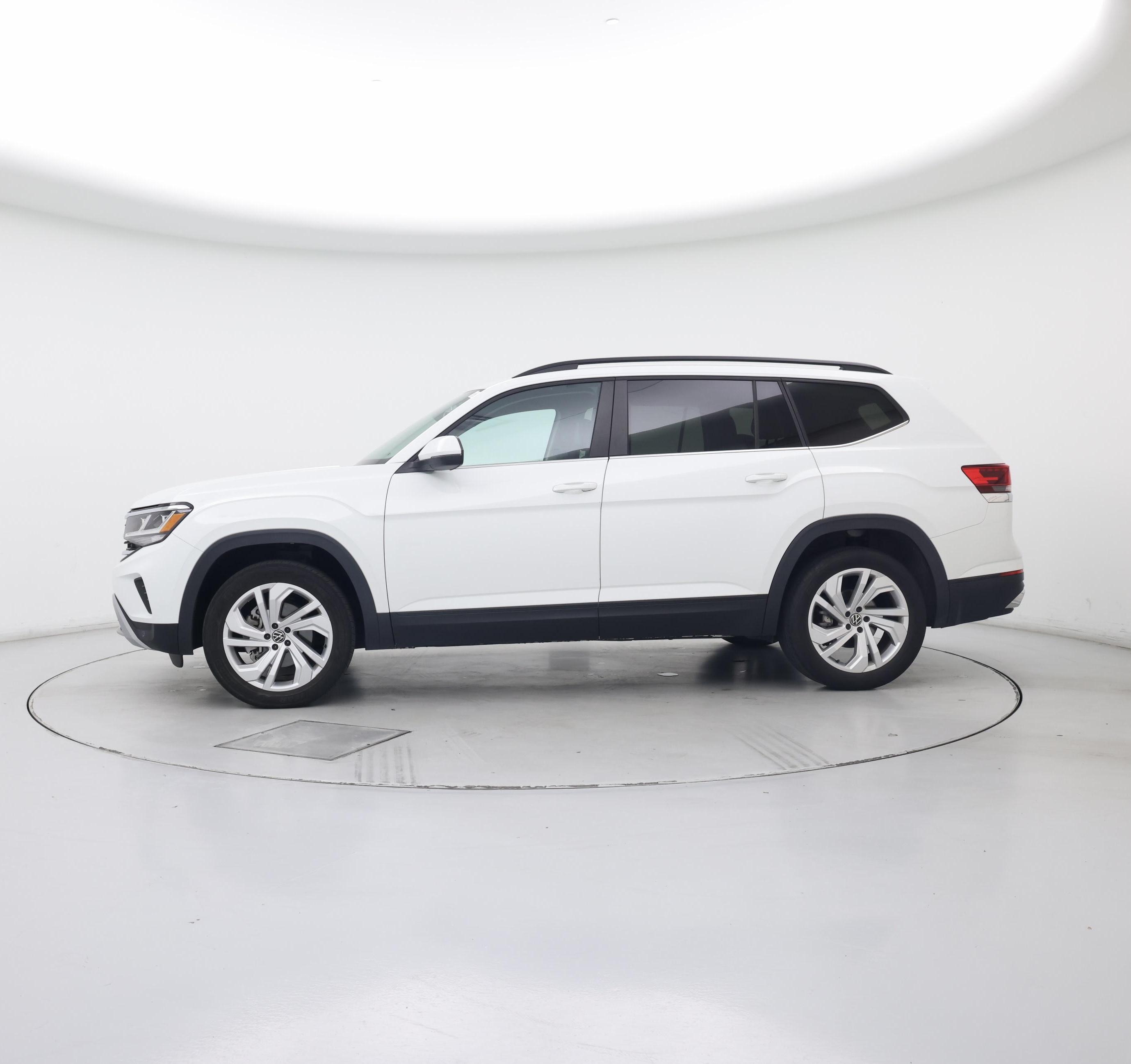 Thumbnail: 2023 Volkswagen Atlas - 3