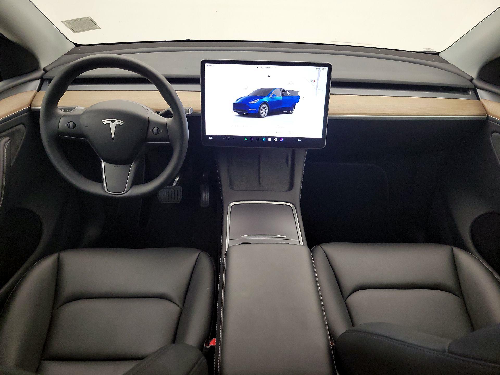 Thumbnail: 2024 Tesla Model Y - 9