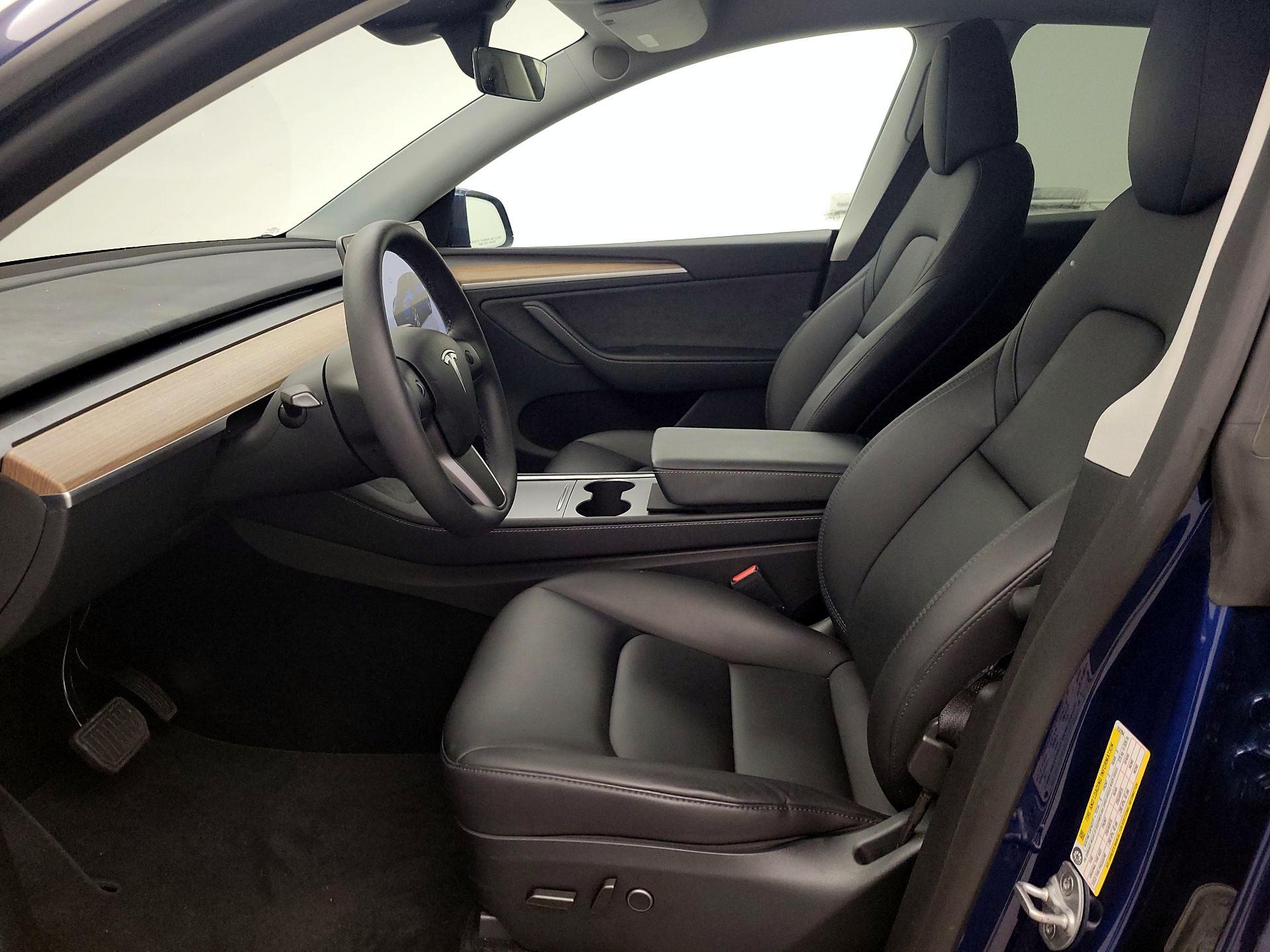 Thumbnail: 2024 Tesla Model Y - 11