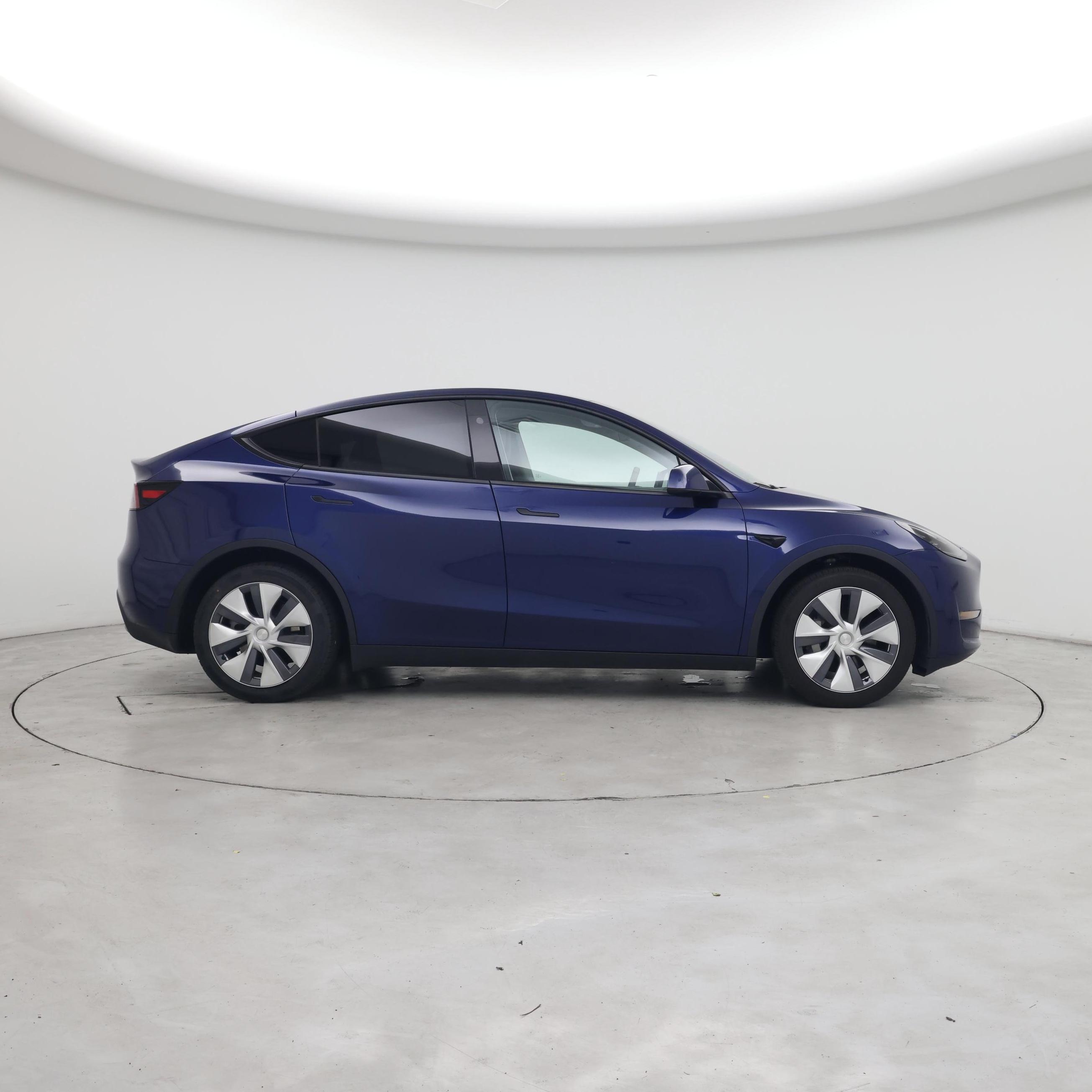Thumbnail: 2024 Tesla Model Y - 7