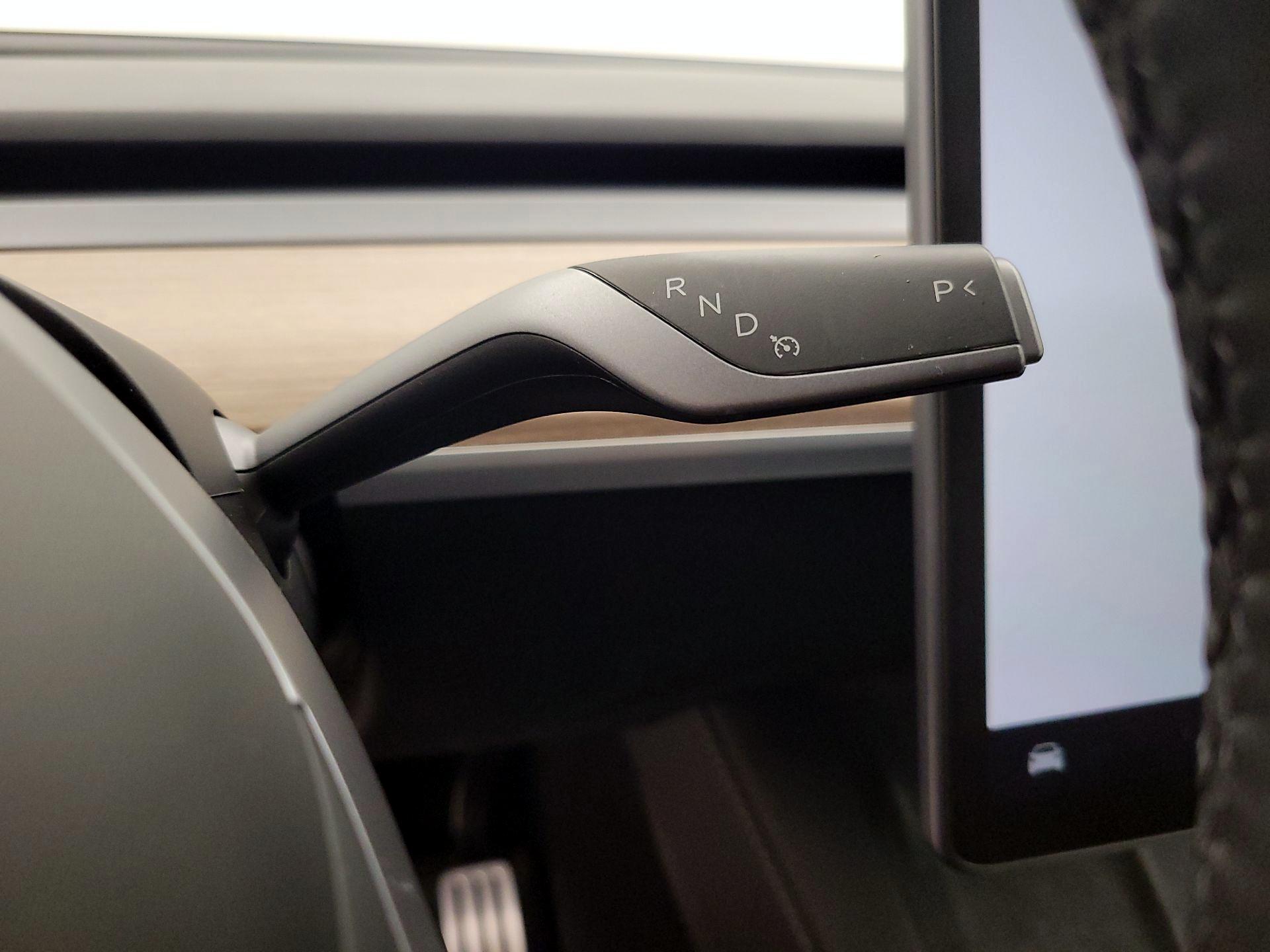 Thumbnail: 2023 Tesla Model Y - 17