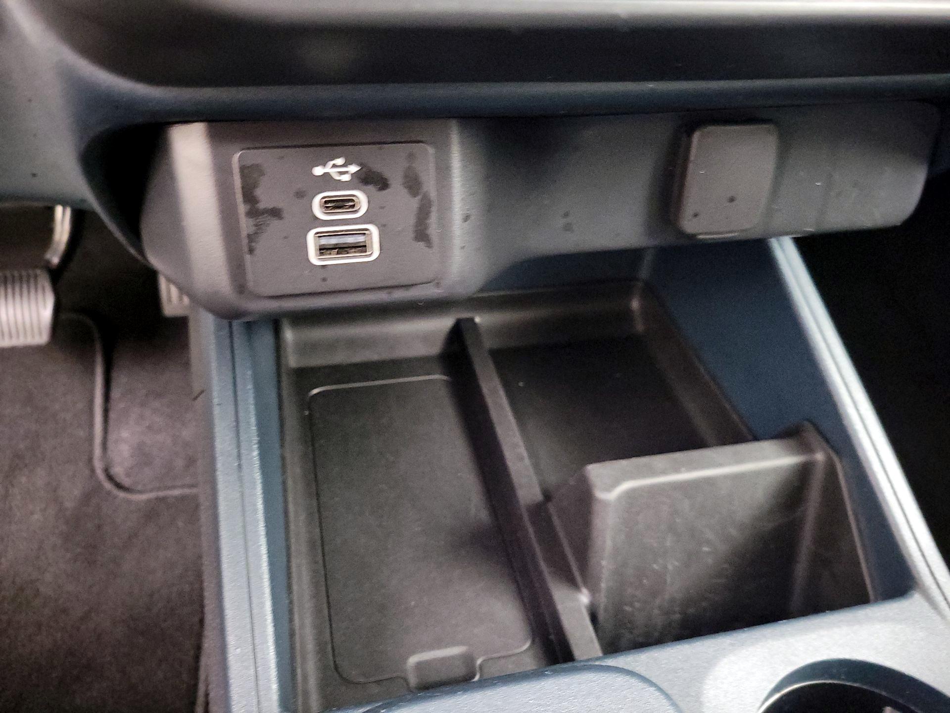 Thumbnail: 2025 Ford Maverick - 18