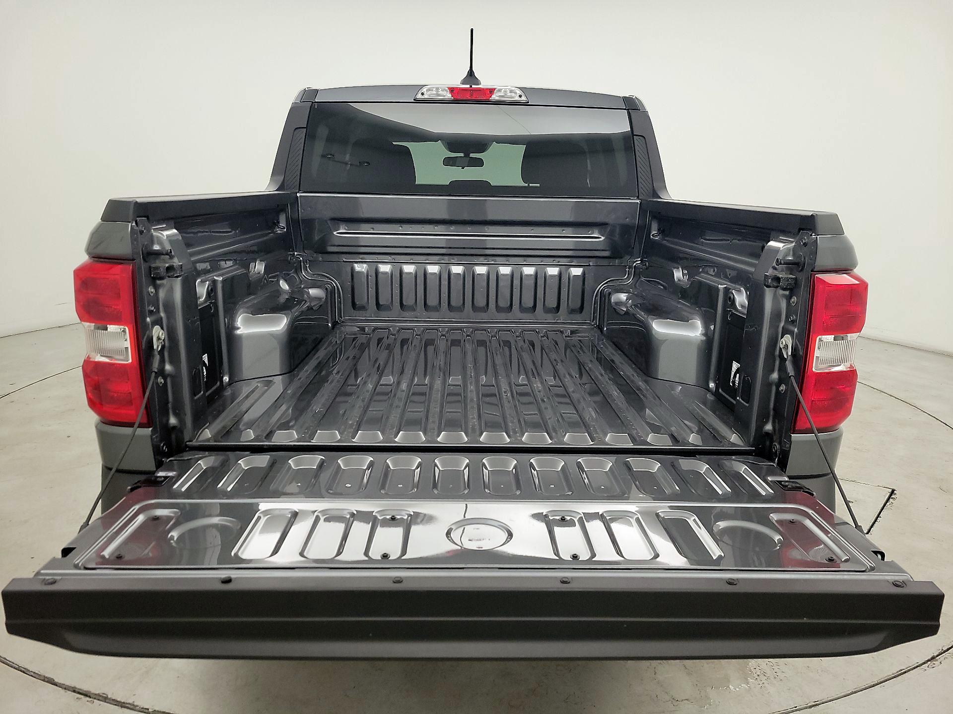 Thumbnail: 2025 Ford Maverick - 20