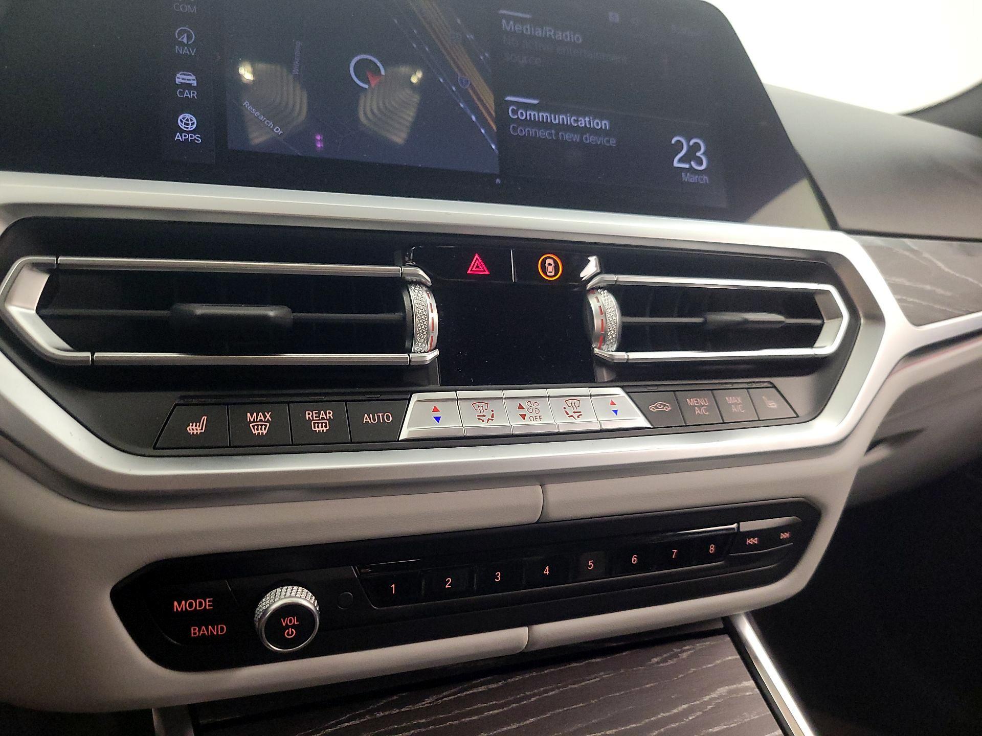 Thumbnail: 2021 BMW M3 - 17