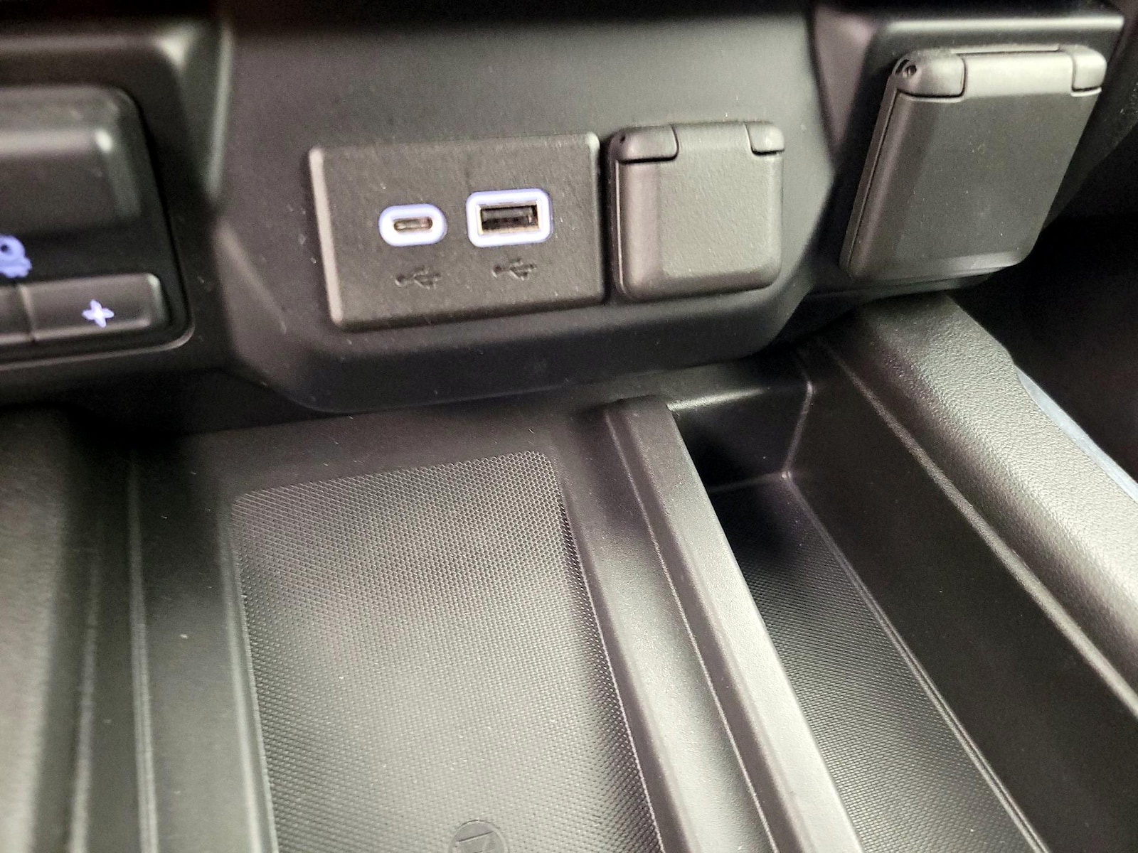 2021 Chevrolet Silverado 2500HD LTZ - Photo 20