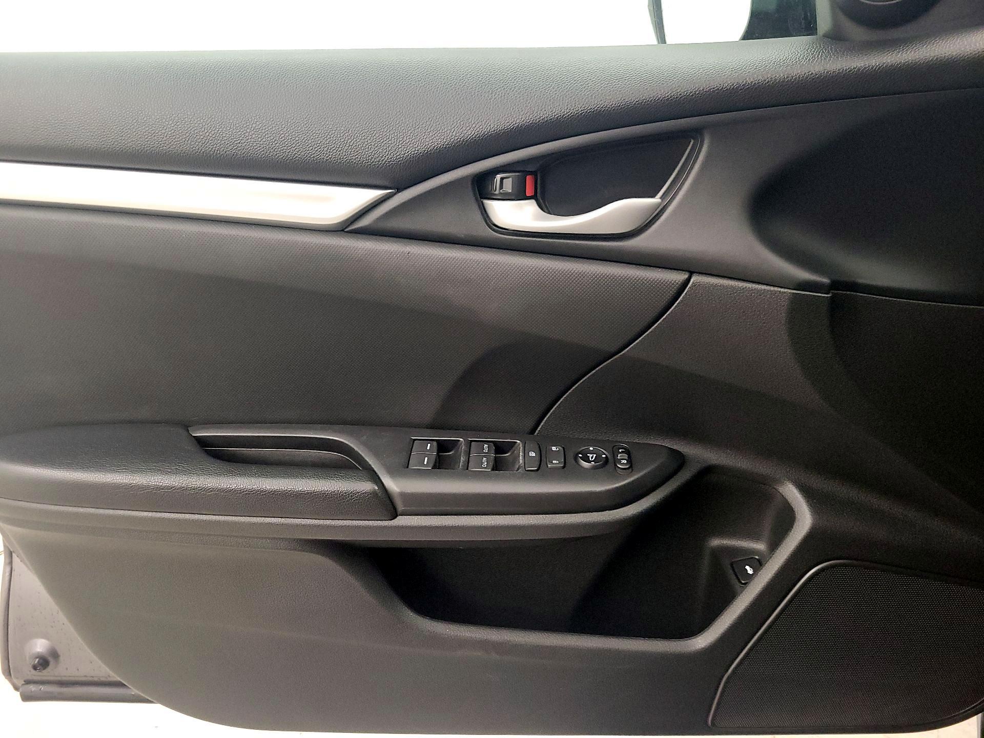 Thumbnail: 2020 Honda Civic - 12