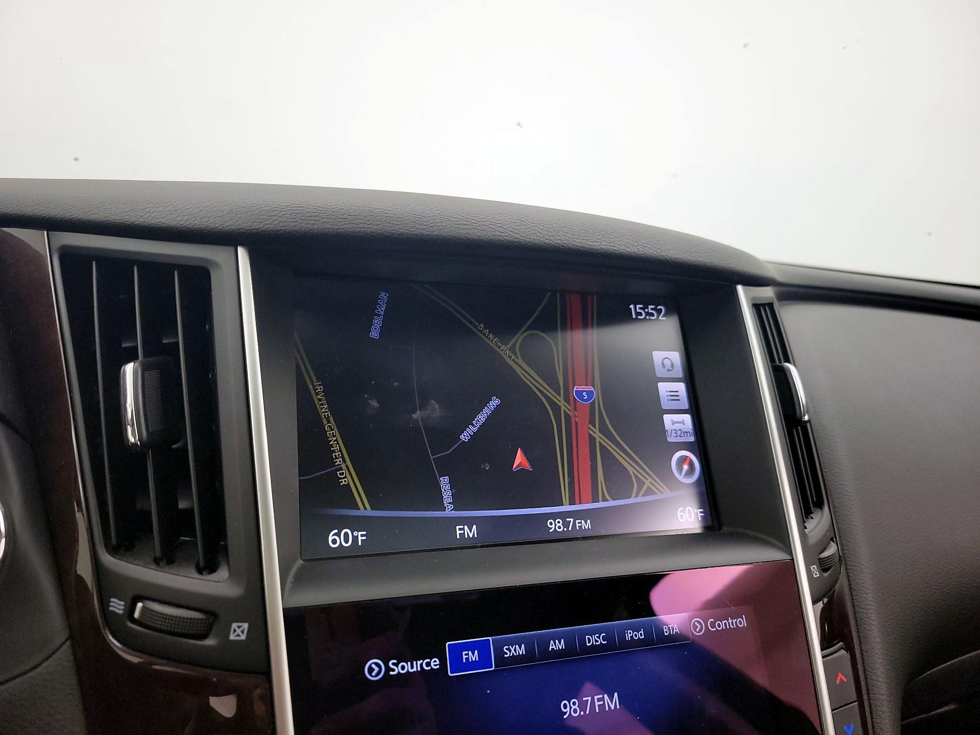 Thumbnail: 2015 INFINITI Q50 - 14