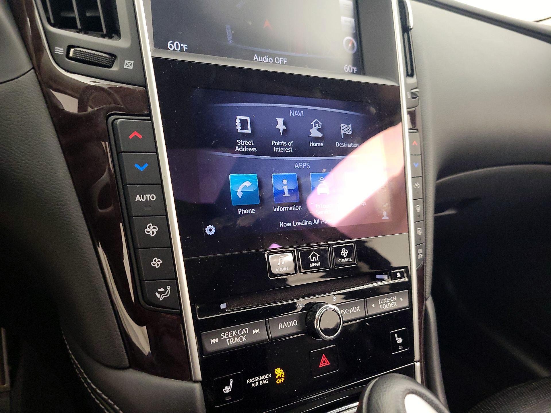 Thumbnail: 2015 INFINITI Q50 - 17