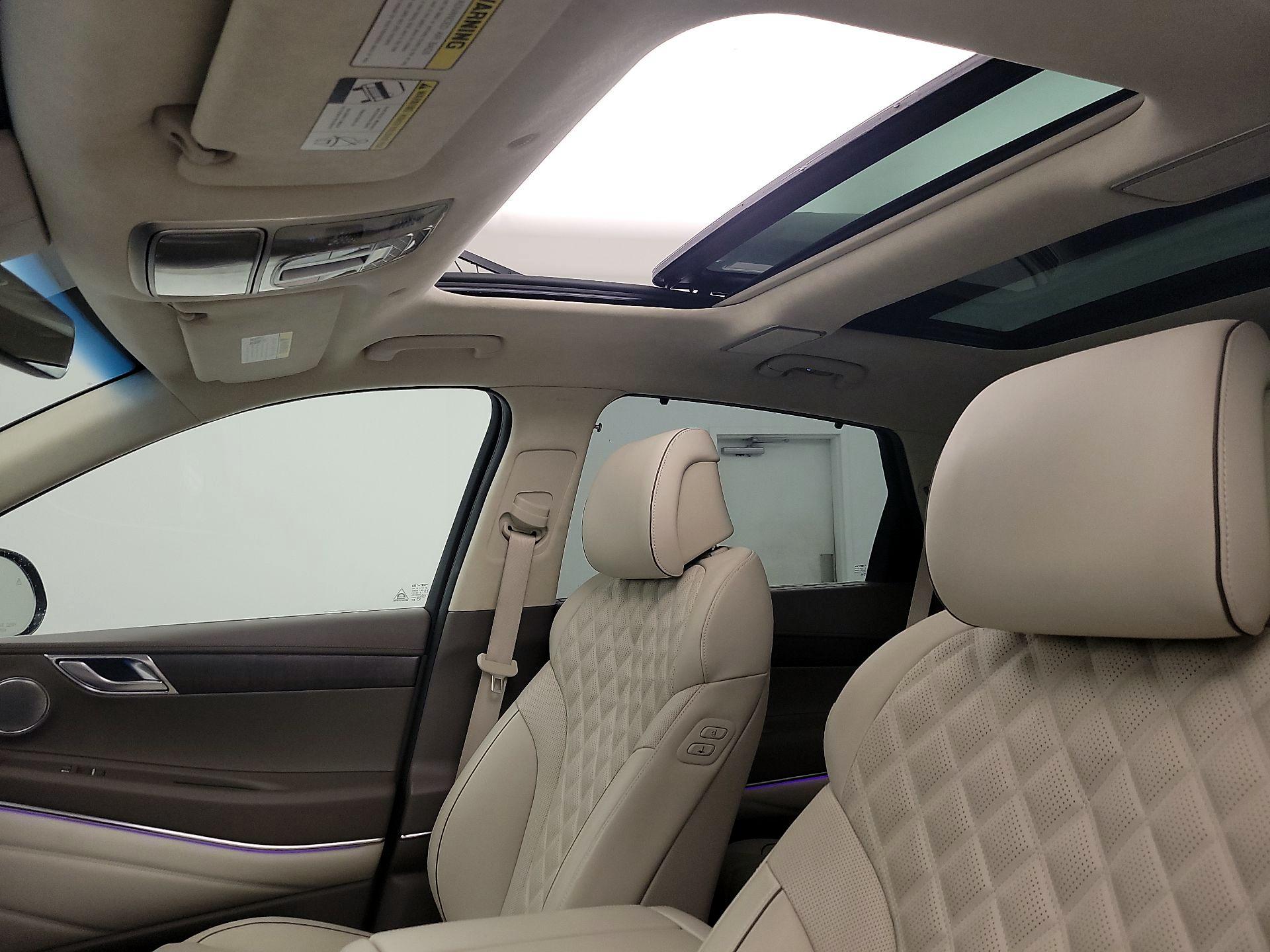 Thumbnail: 2023 Genesis GV80 - 20