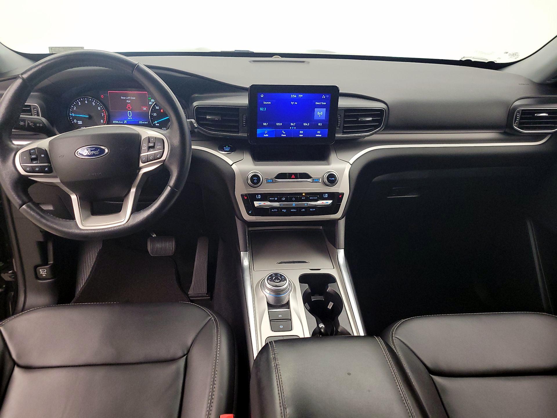 Thumbnail: 2021 Ford Explorer - 9