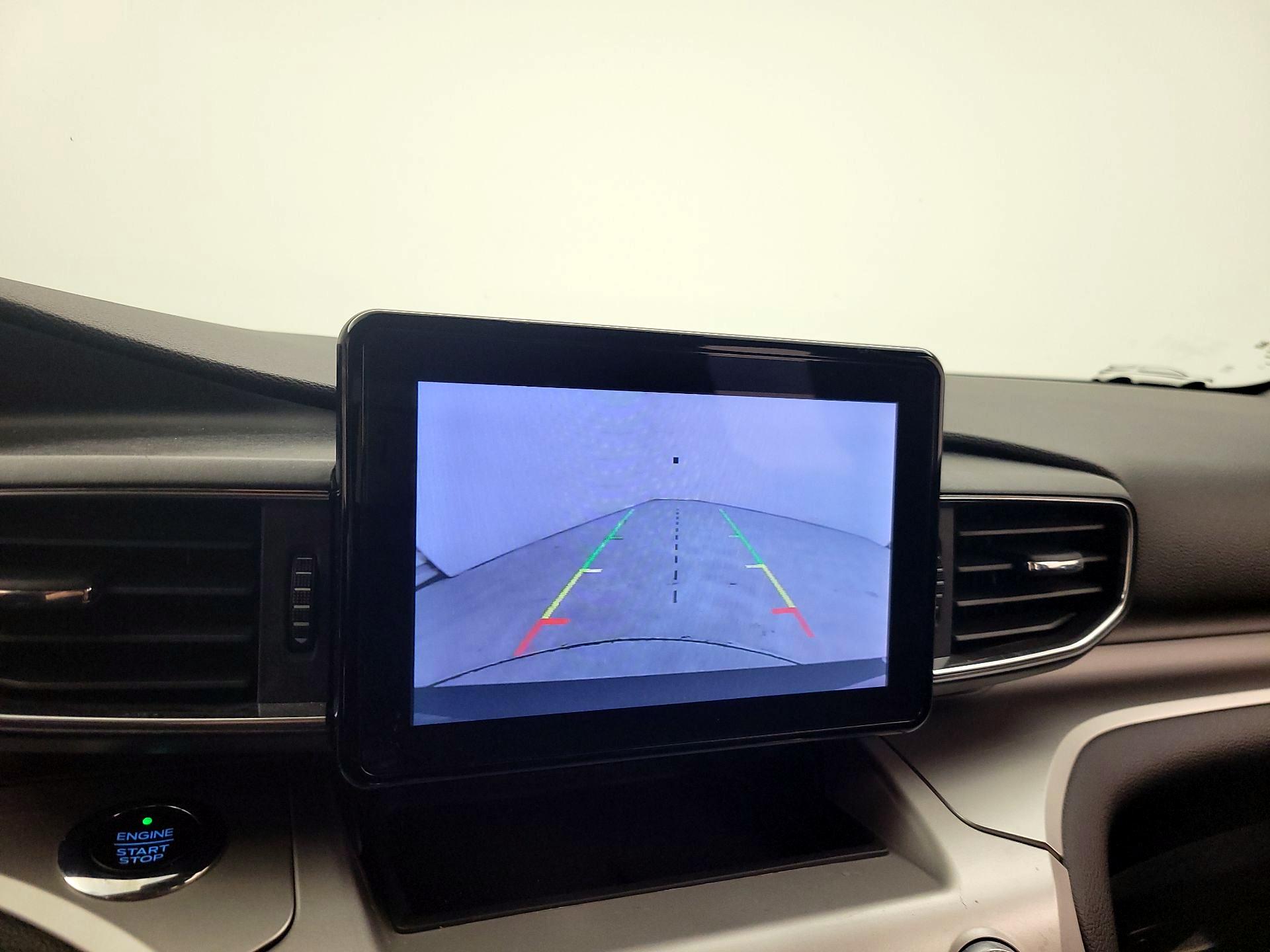 Thumbnail: 2021 Ford Explorer - 14