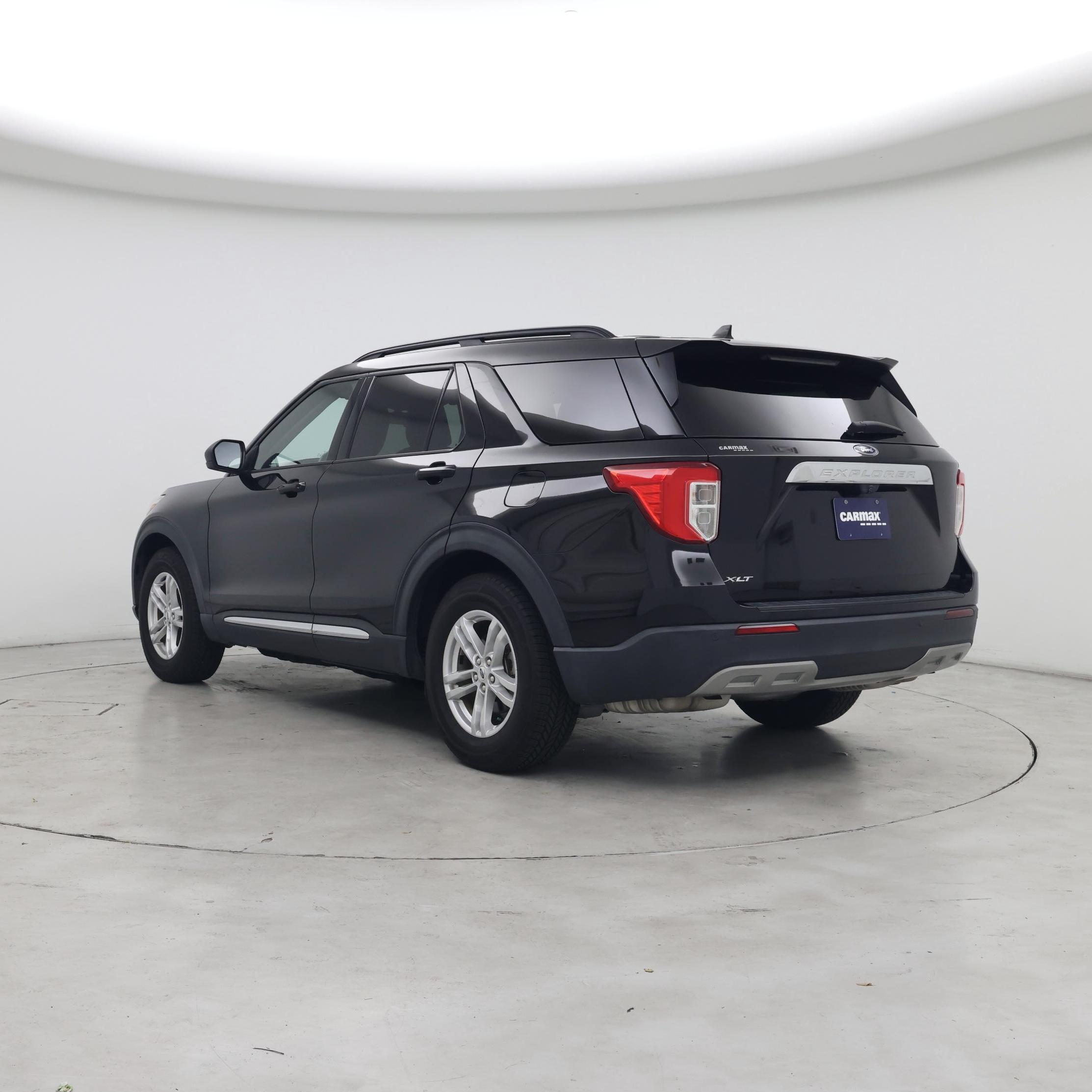 Thumbnail: 2021 Ford Explorer - 2