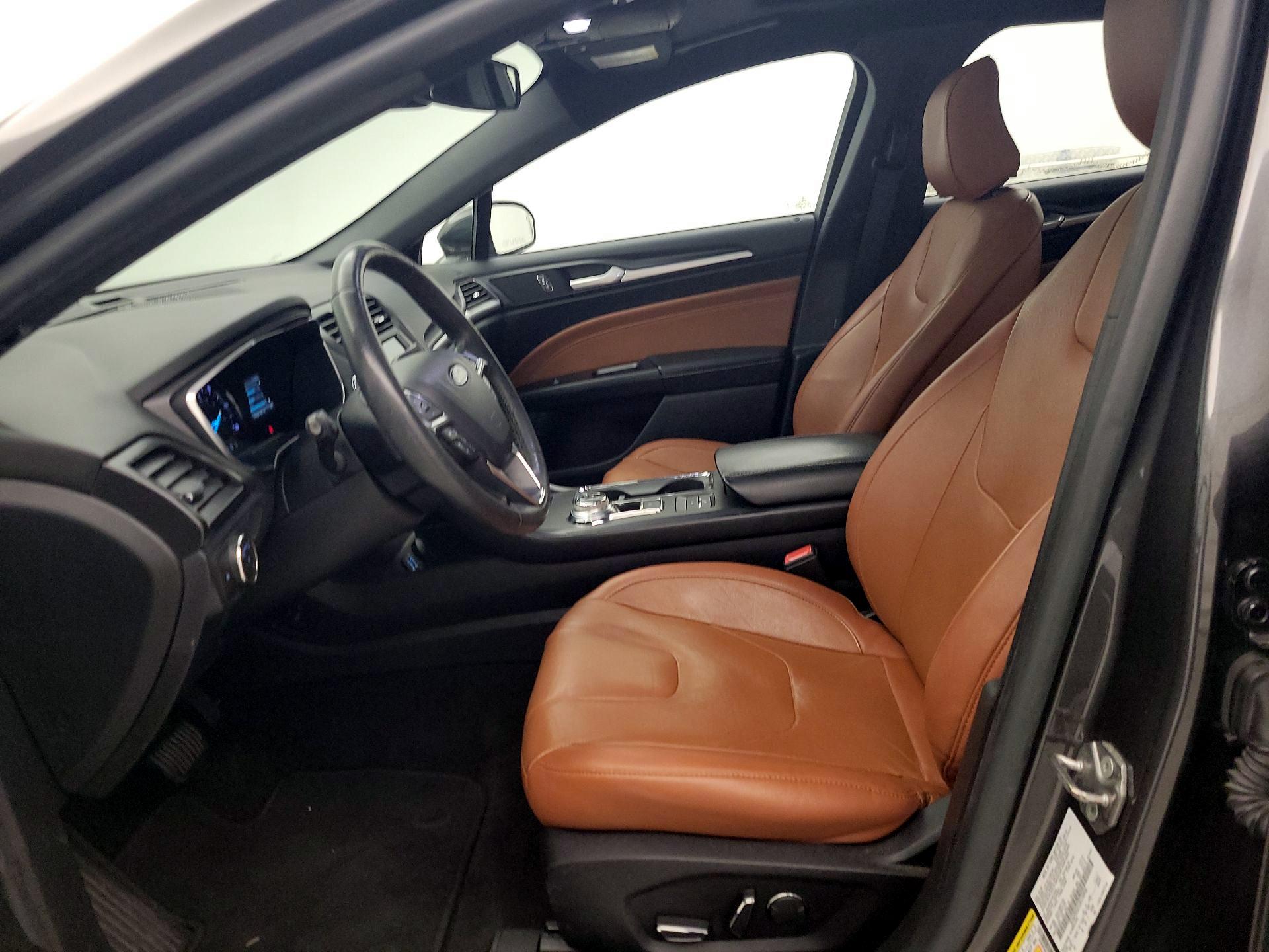 Thumbnail: 2020 Ford Fusion - 11