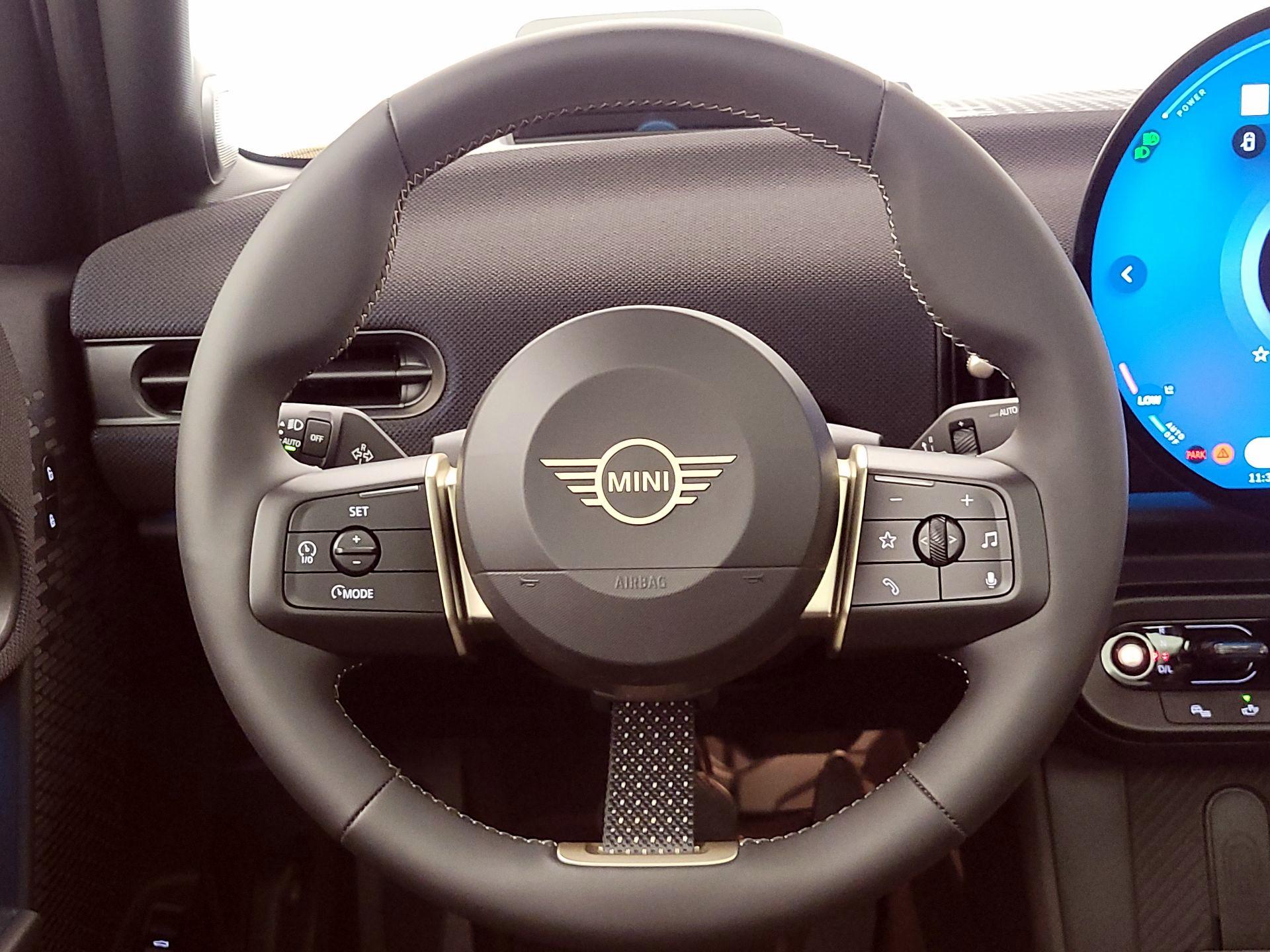 Thumbnail: 2026 MINI Cooper Hardtop - 10