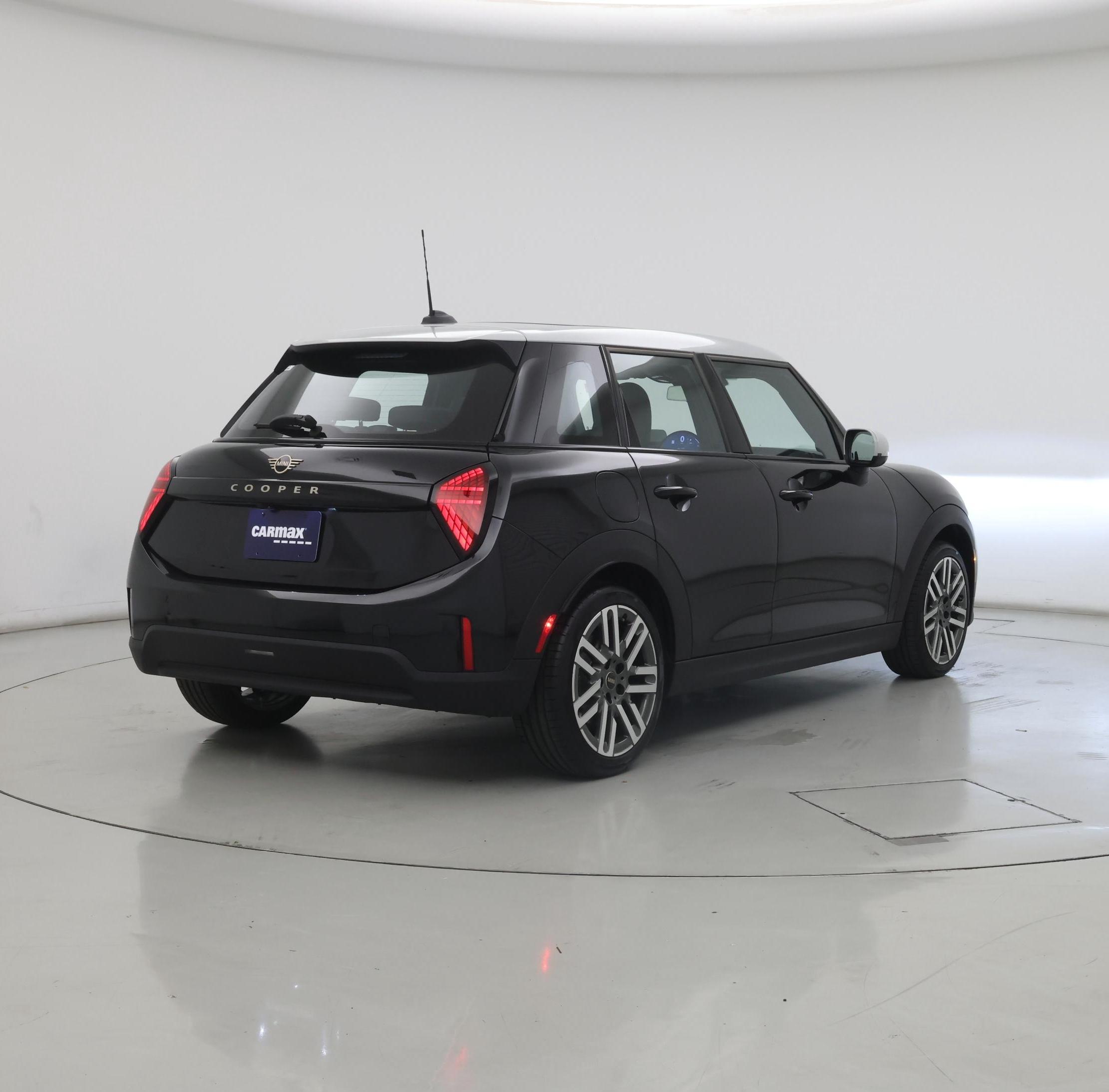 Thumbnail: 2026 MINI Cooper Hardtop - 8