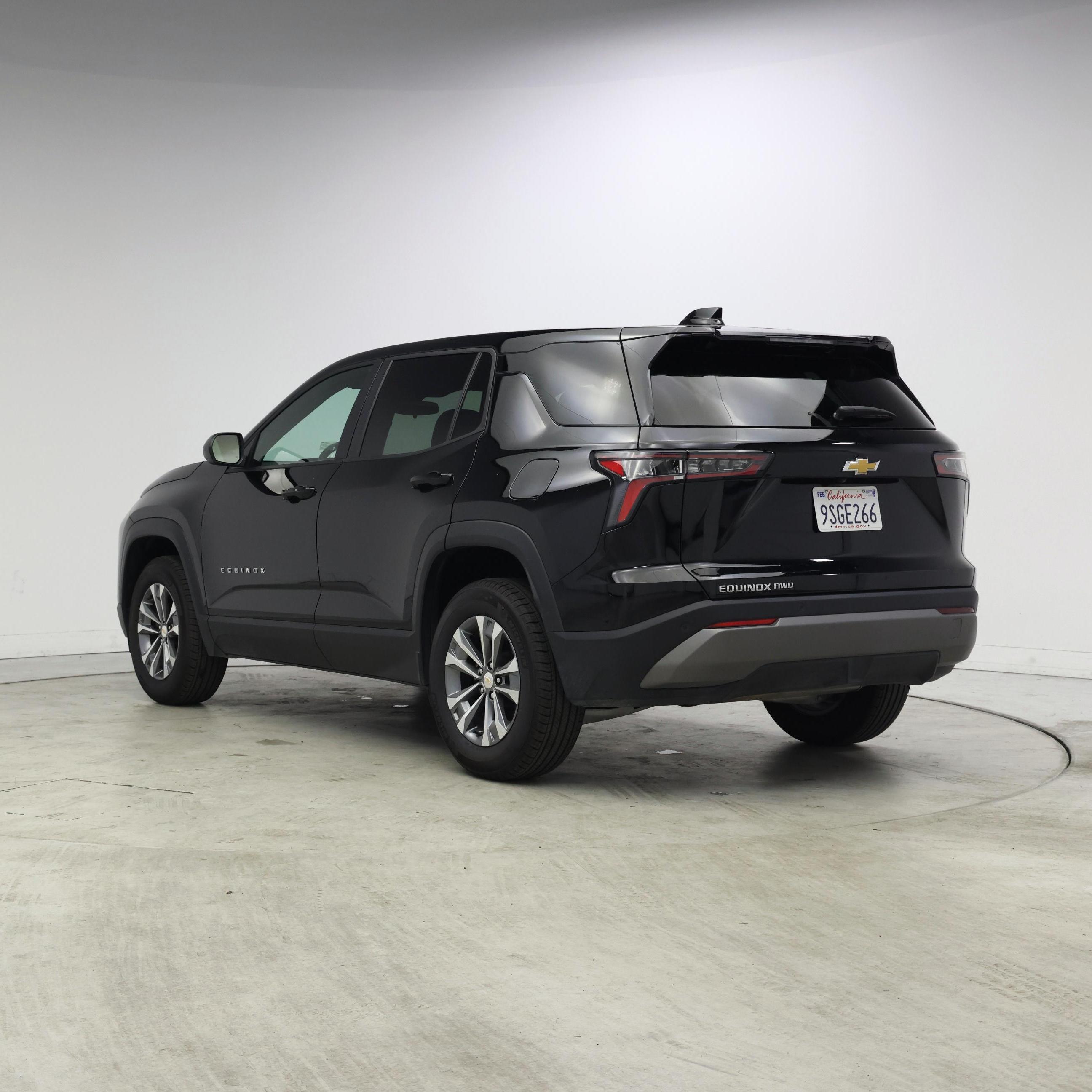 Thumbnail: 2025 Chevrolet Equinox - 2